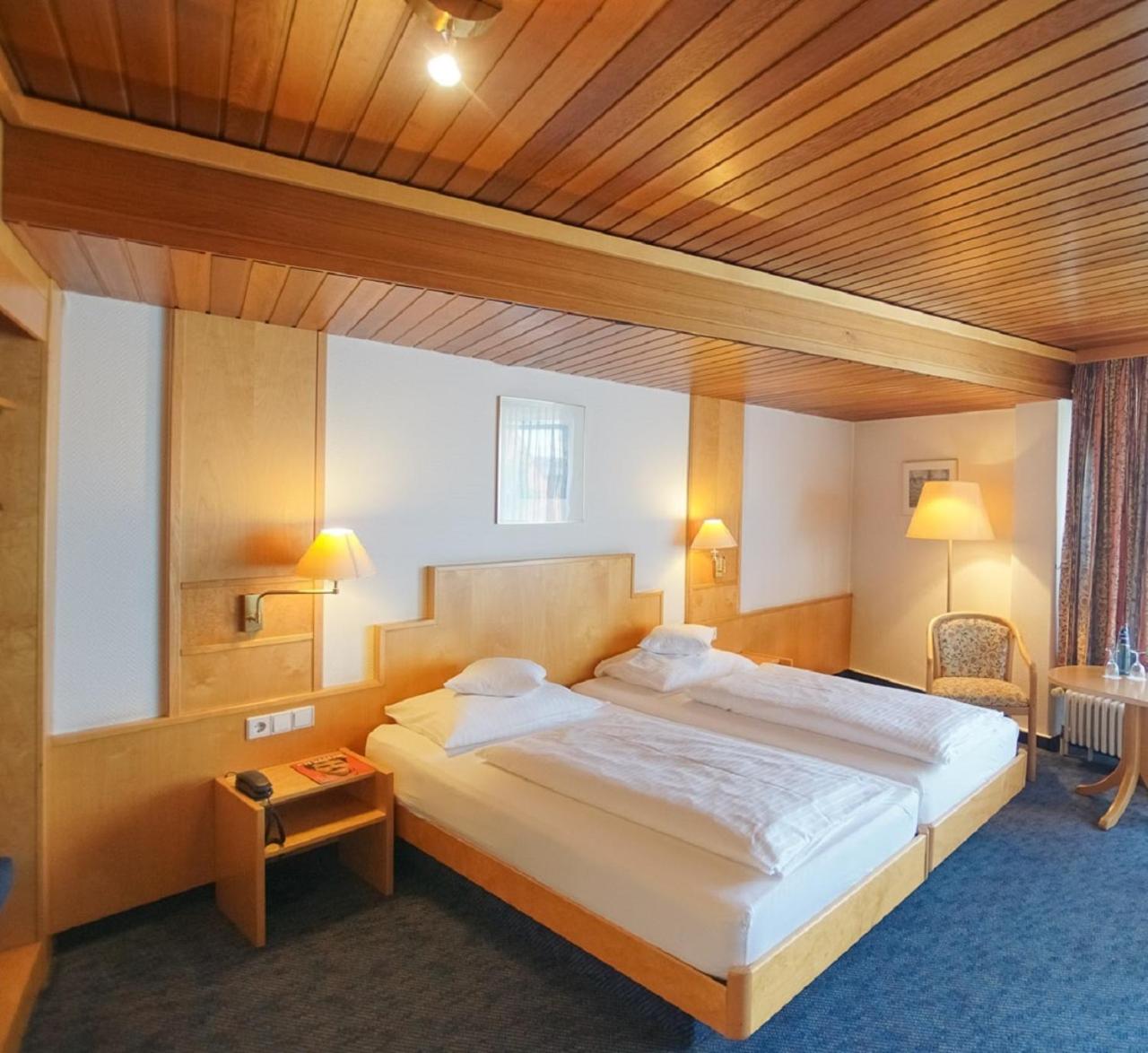 Standard Double Room - Photo 4