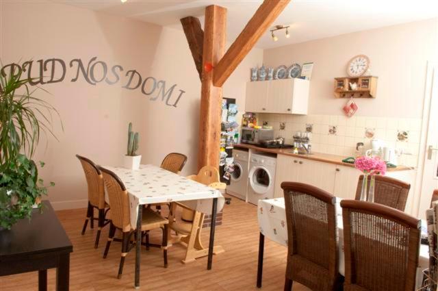 Standard Double or Twin Room photo 2