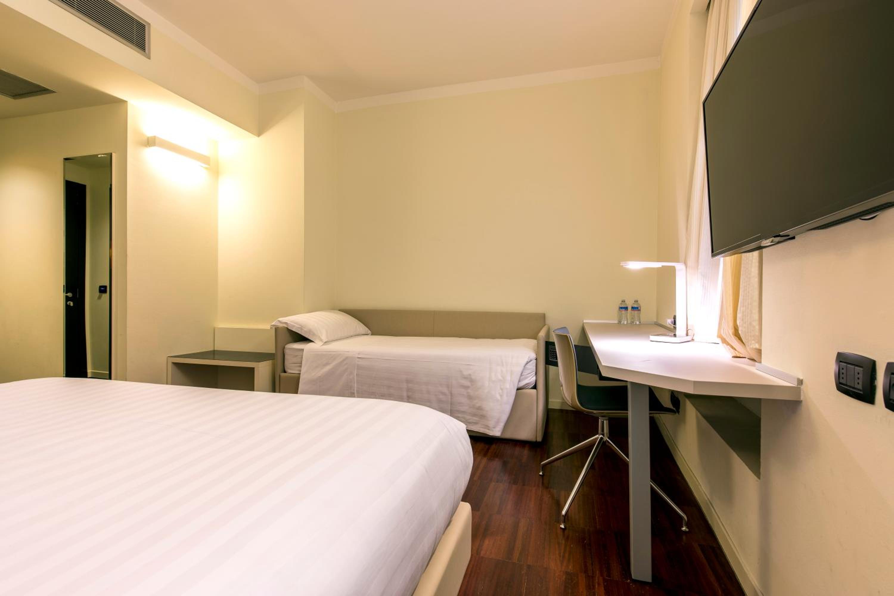 Triple Room photo 2