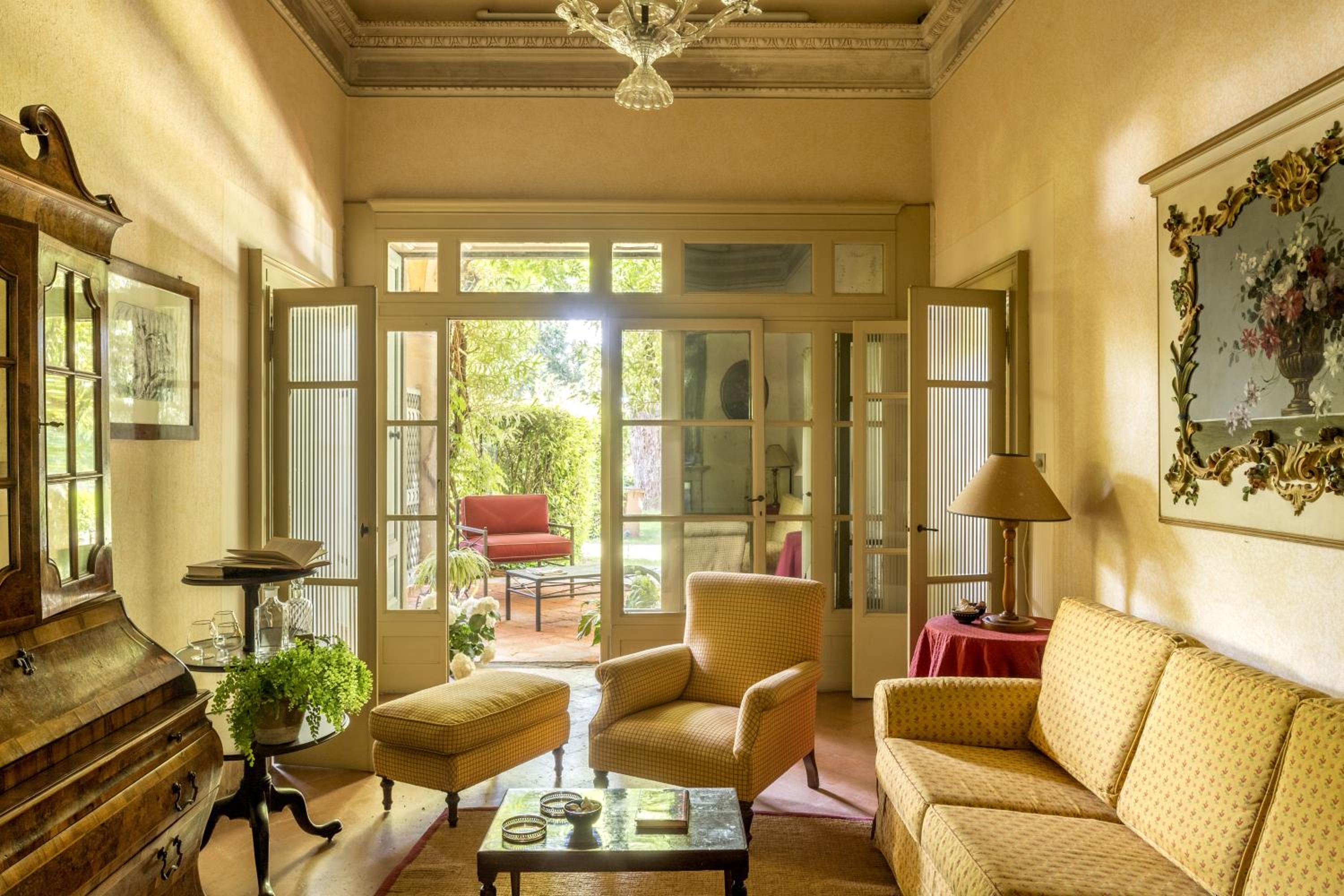 Villa with Private Pool photo 3