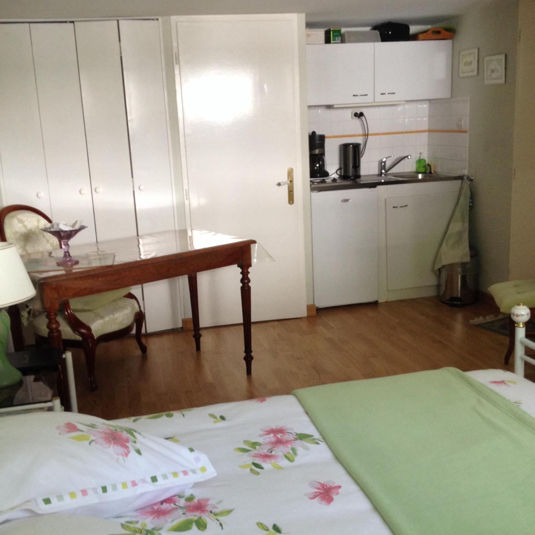 Double Room photo 3