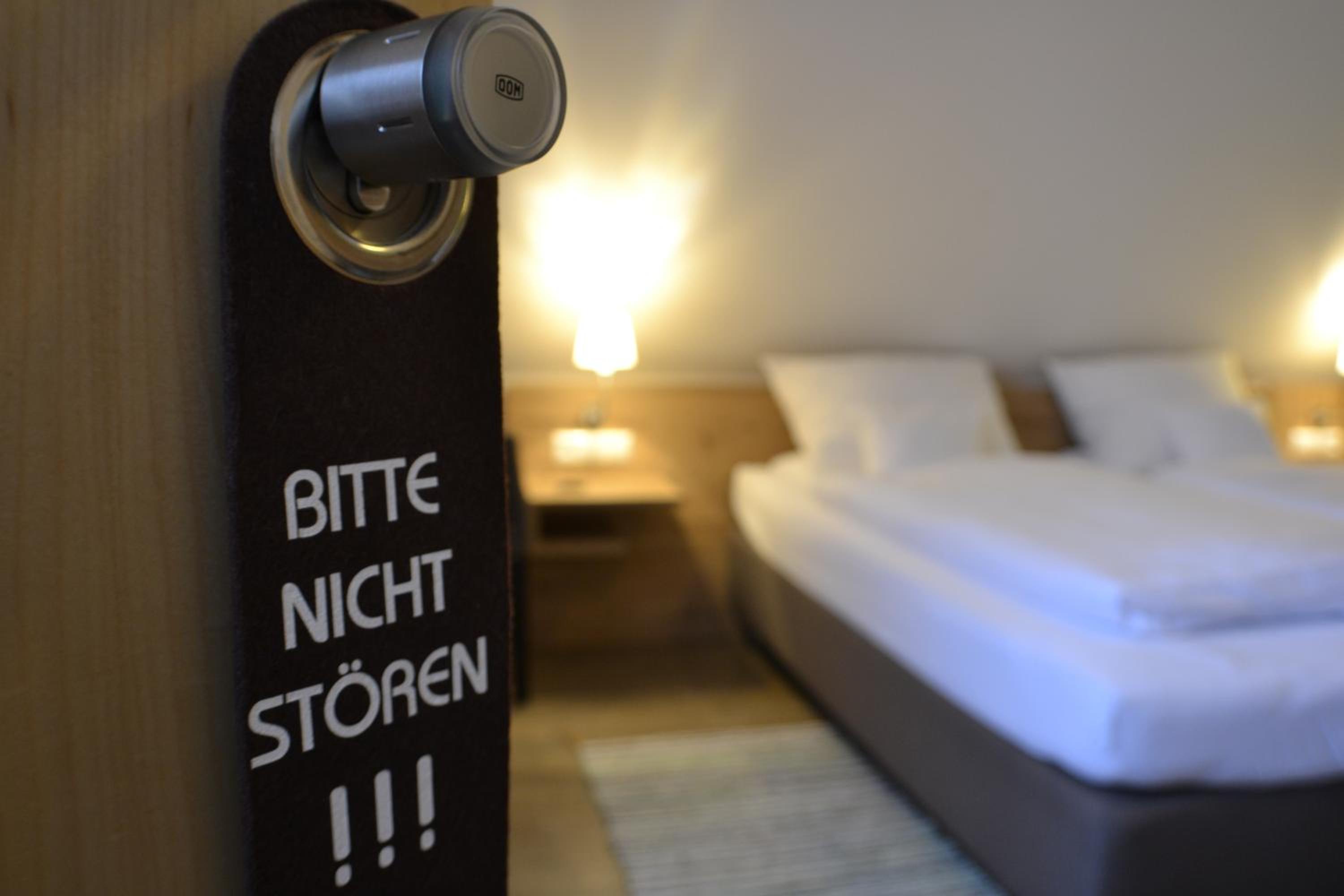 Standard Double Room - Photo 1