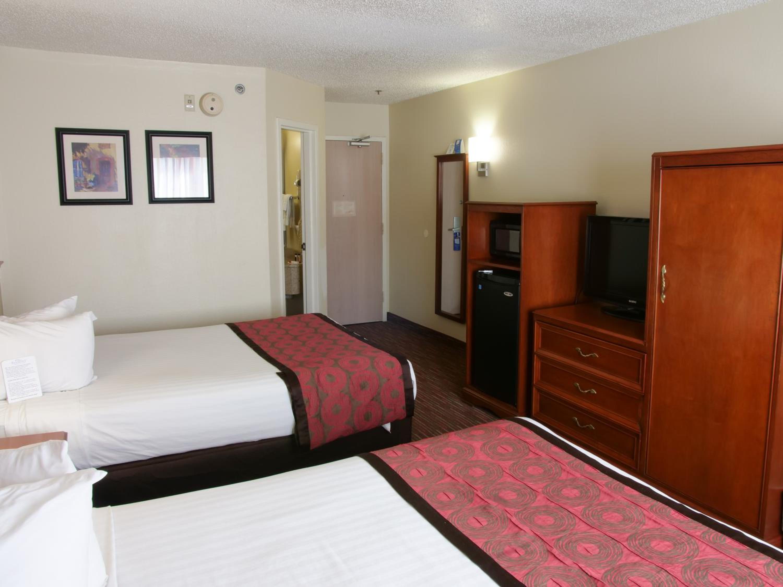 Deluxe Double Room with Two Double Beds - Non-Smoking - Photo 1