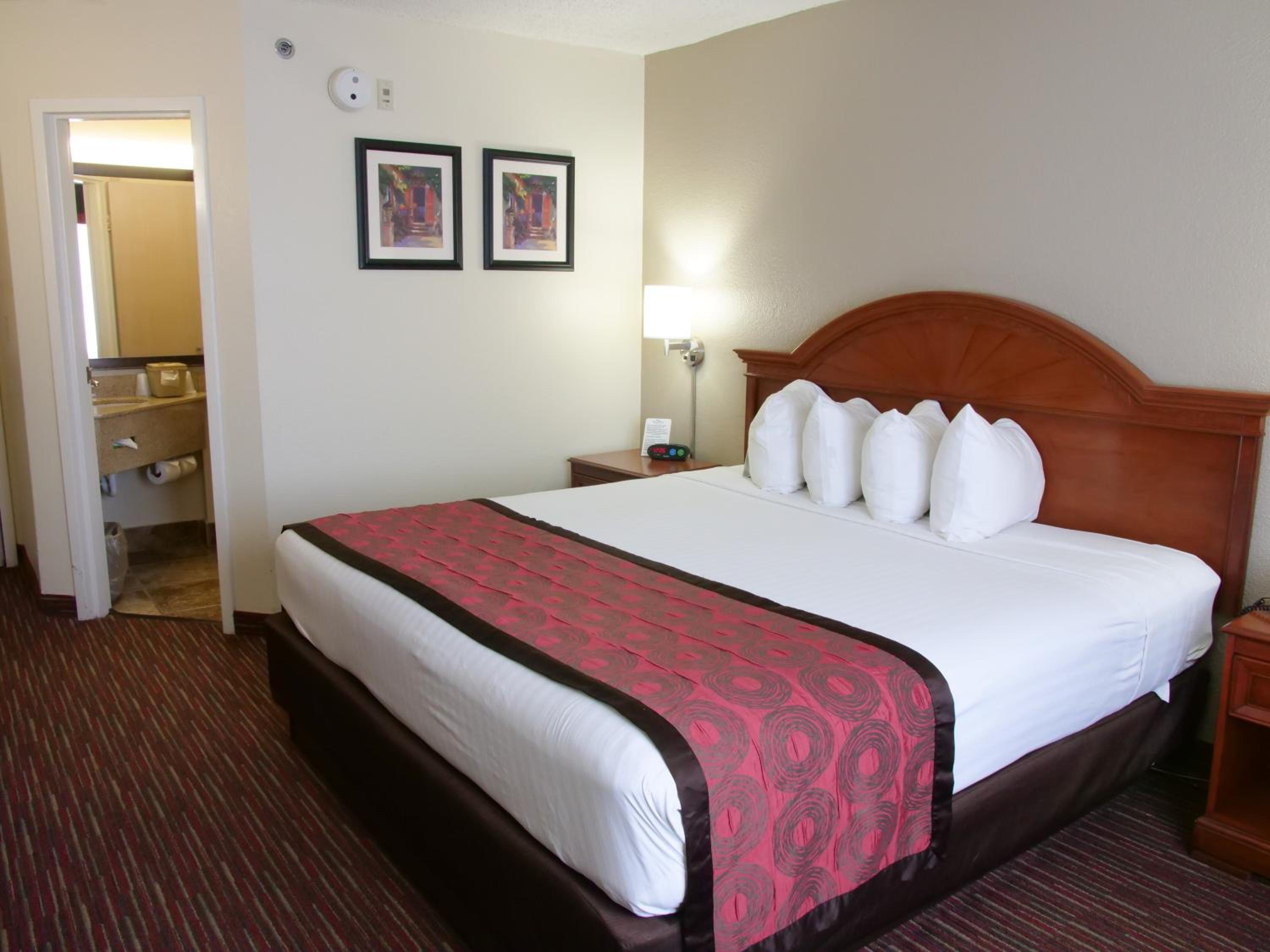 King Room - Mobility Accessible/Non-Smoking - Photo 1