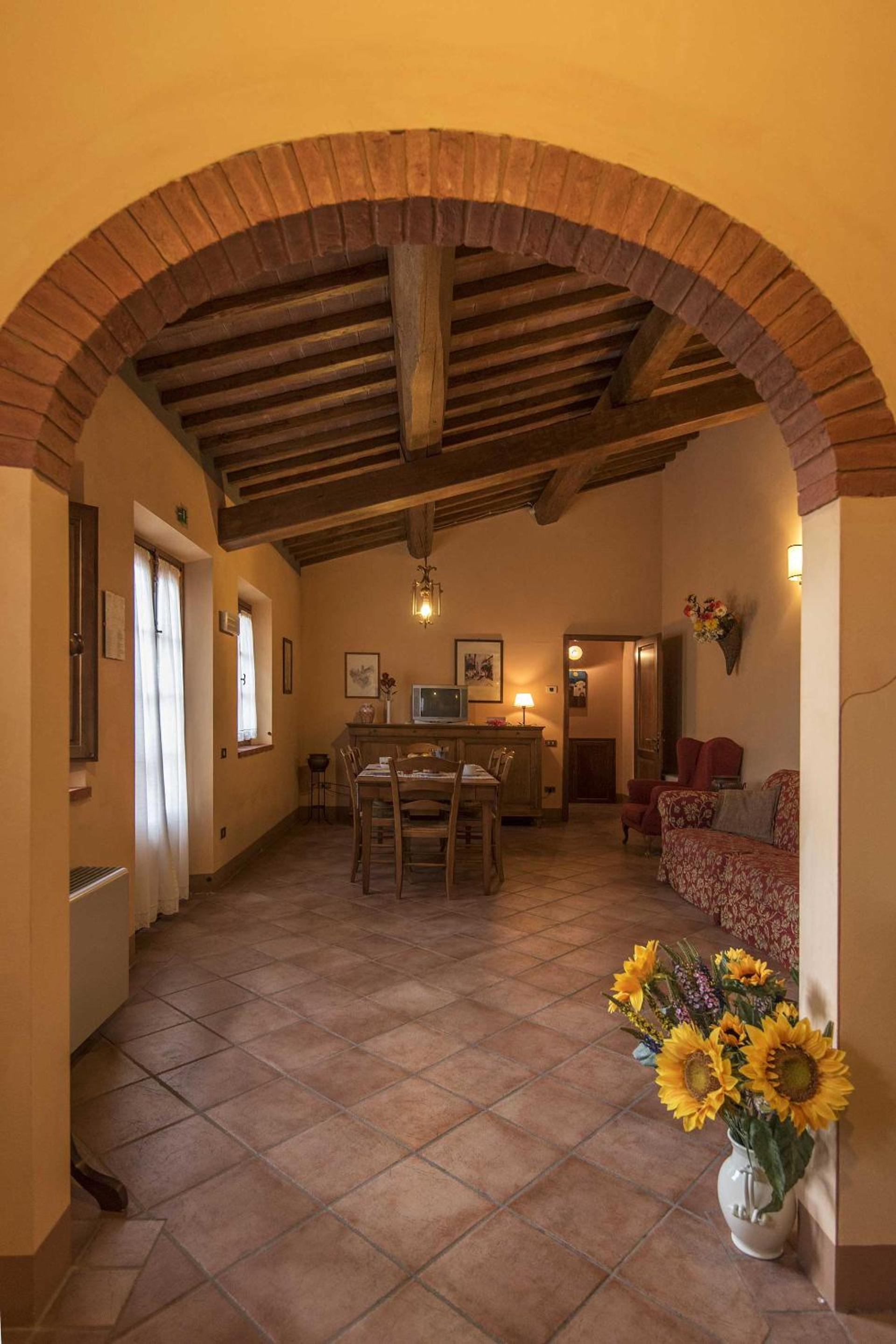 Three-Bedroom Apartment with Terrace - Annex (5 Adults)