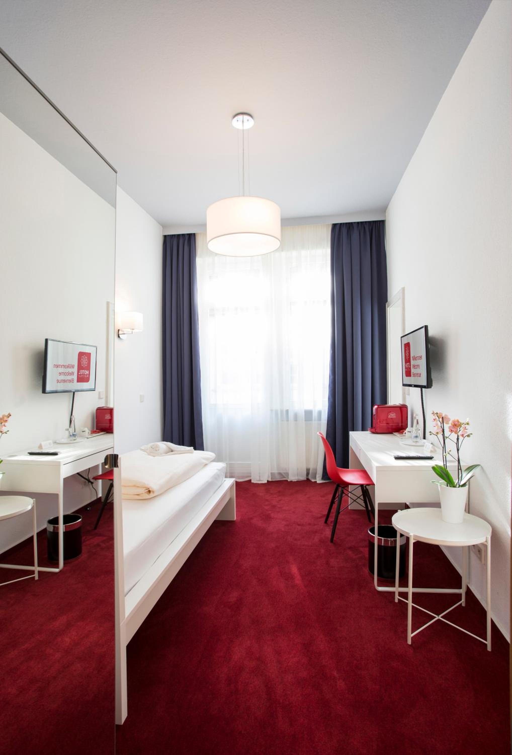 Single Room photo 1