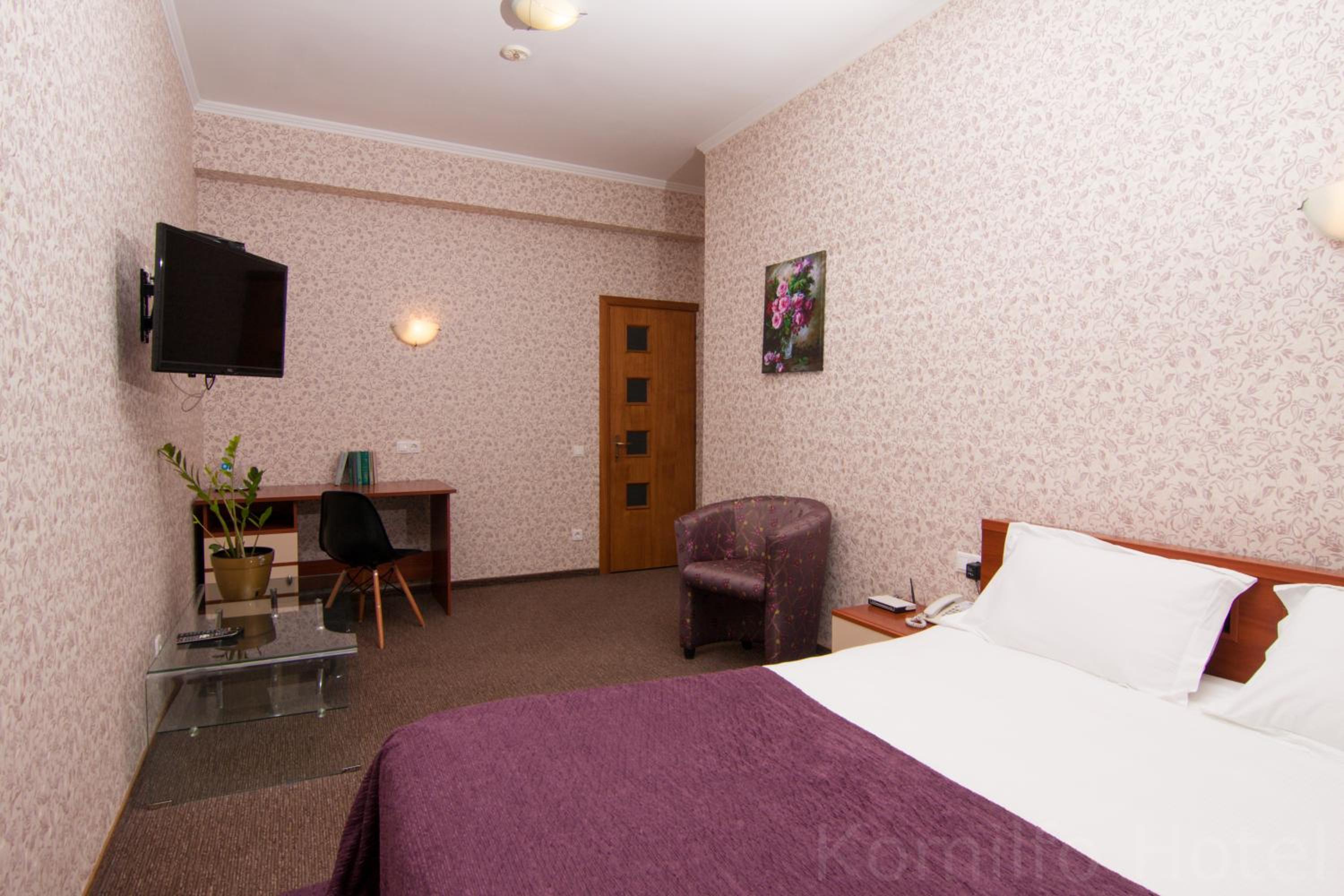Standard Double Room photo 3