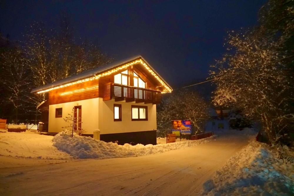 Three-Bedroom House photo 1