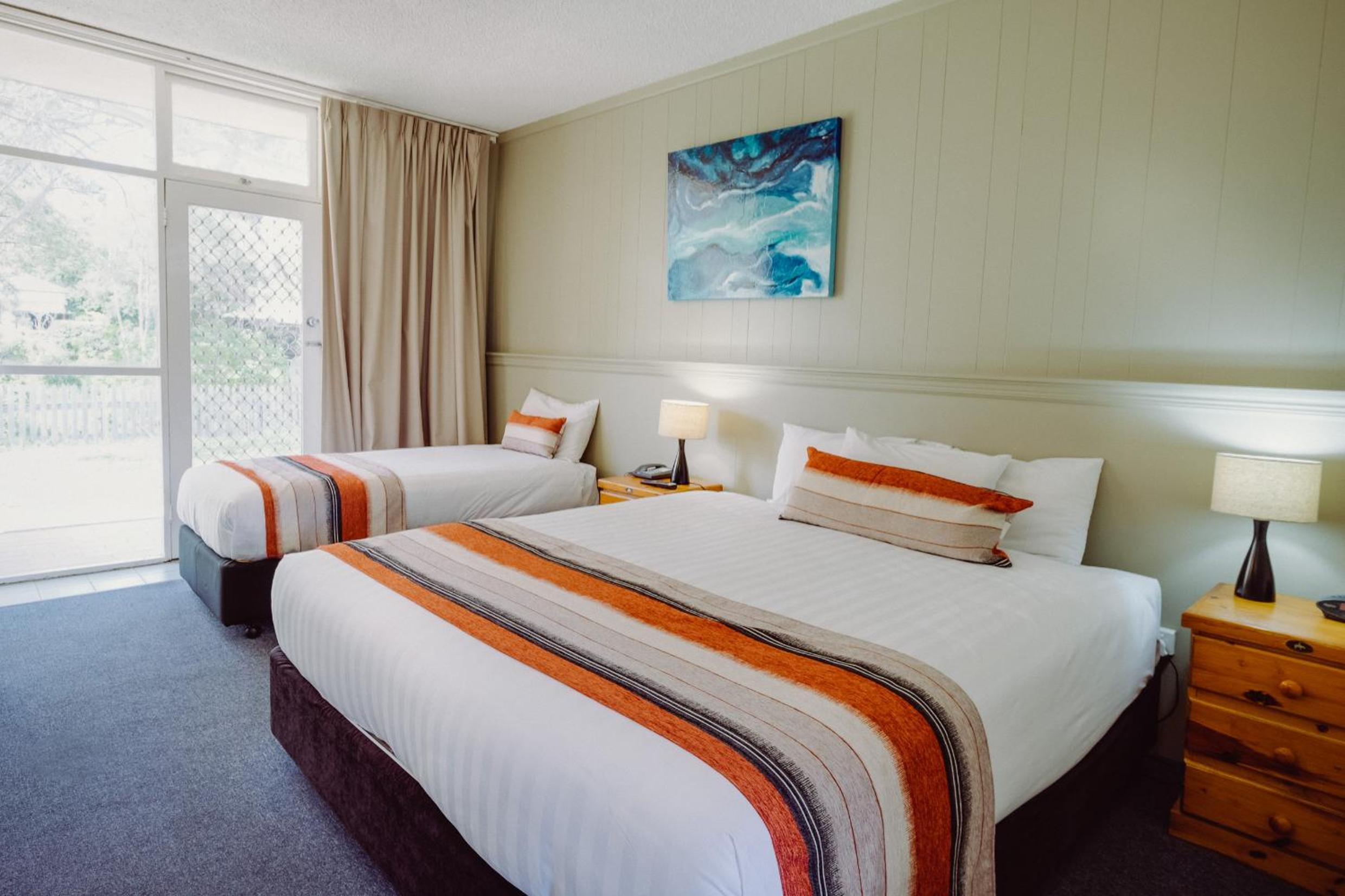 Deluxe Twin Room