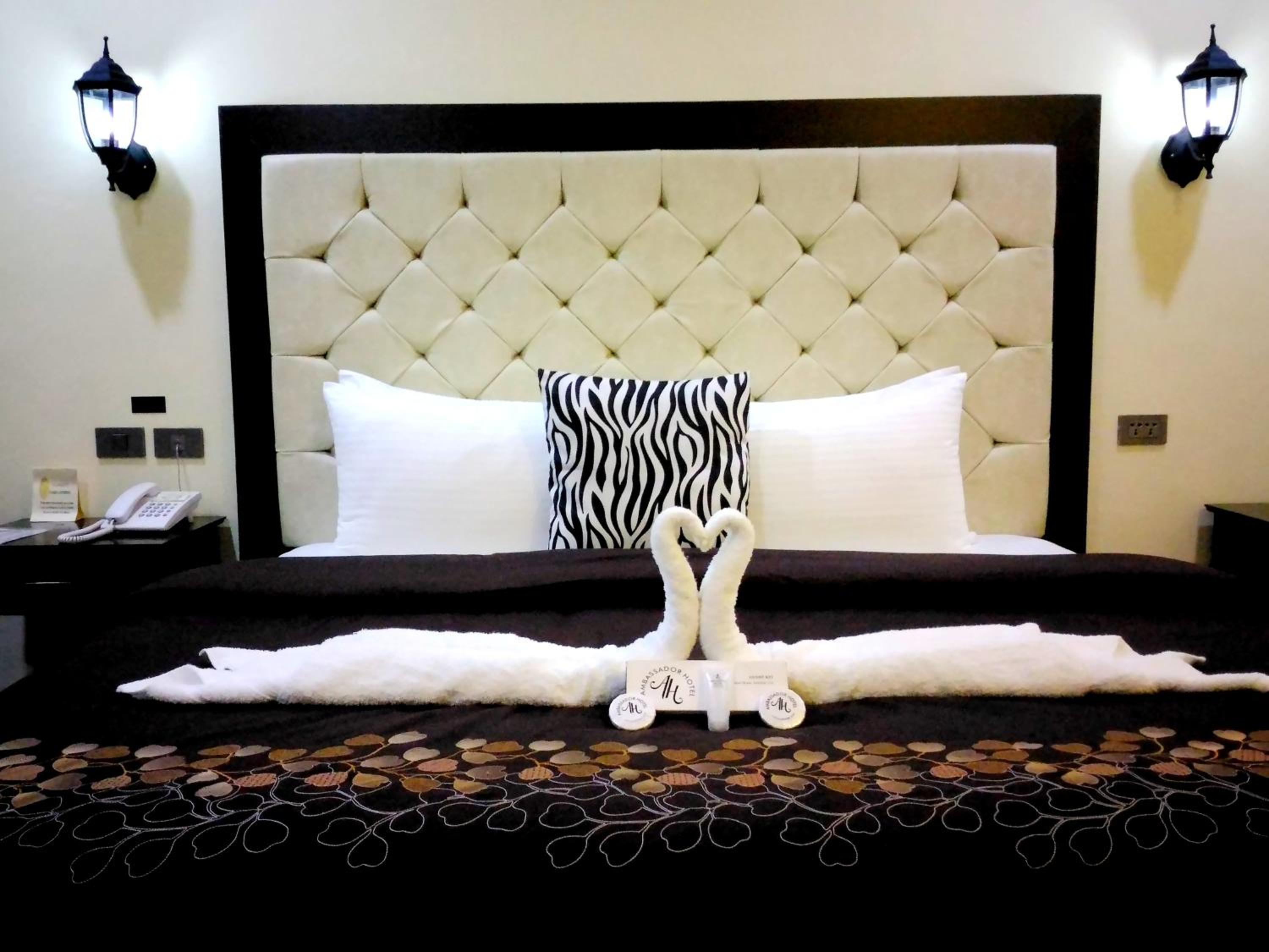 Matrimonial Room photo 2