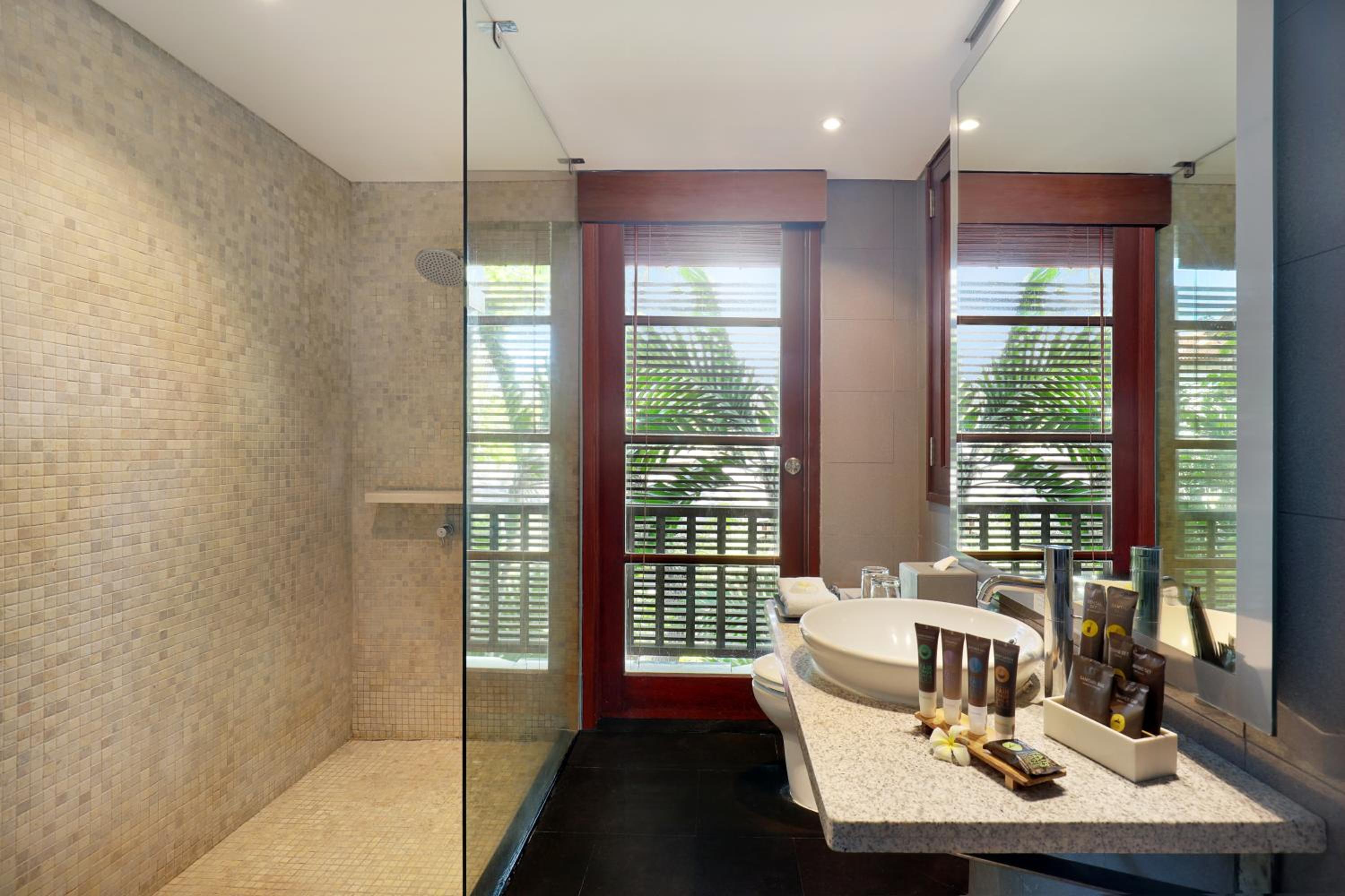 Three-Bedroom Apartment Suite - Photo 2