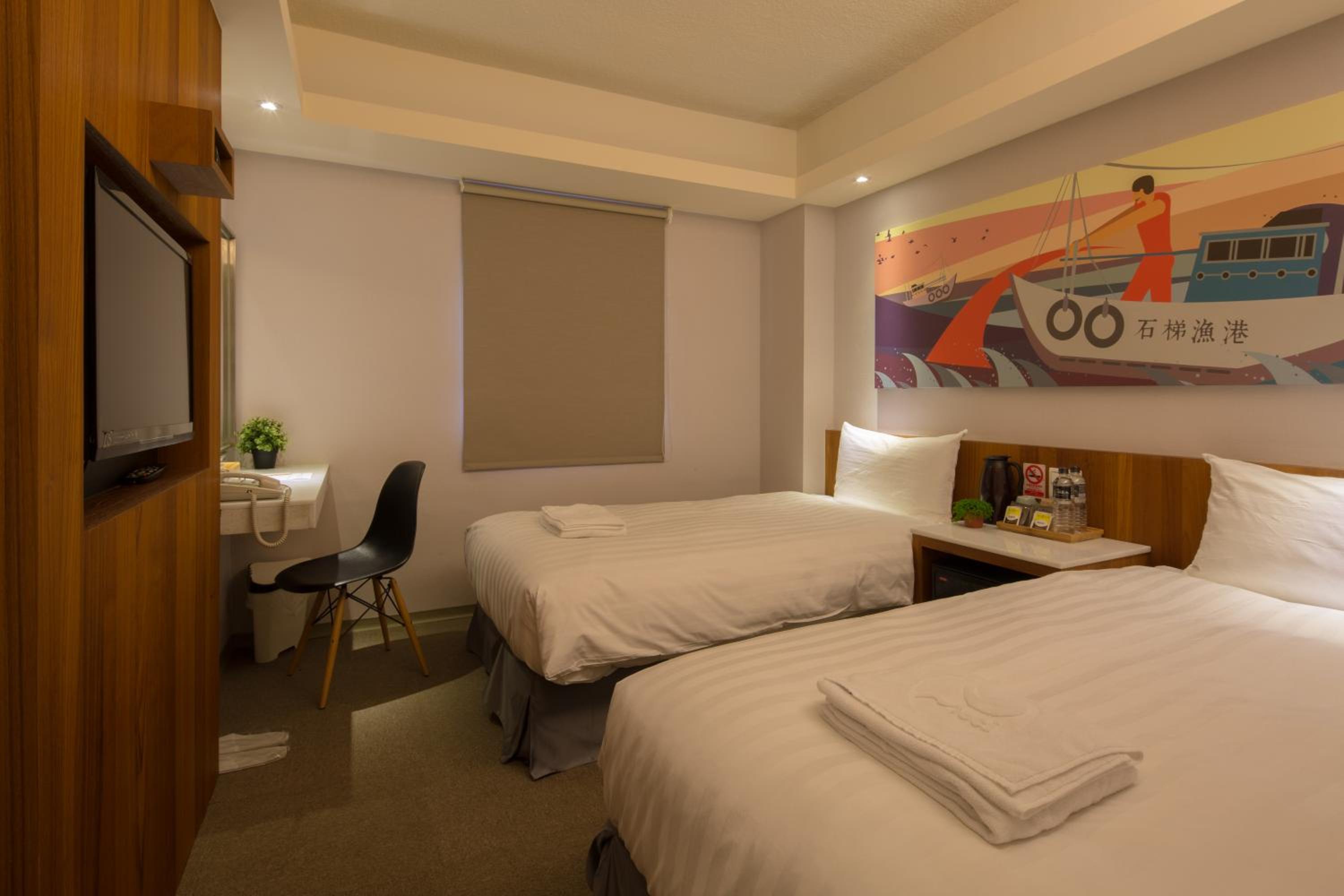 Double or Twin Room with Shower (Room Selected at Check-in) photo 1