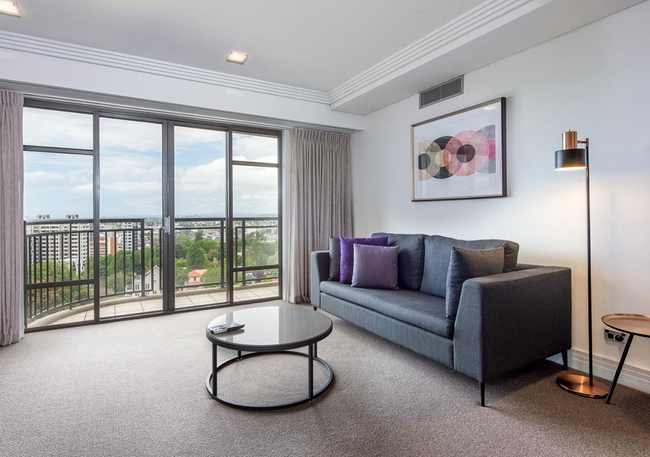 One-Bedroom Executive Park Suite - No Housekeeping