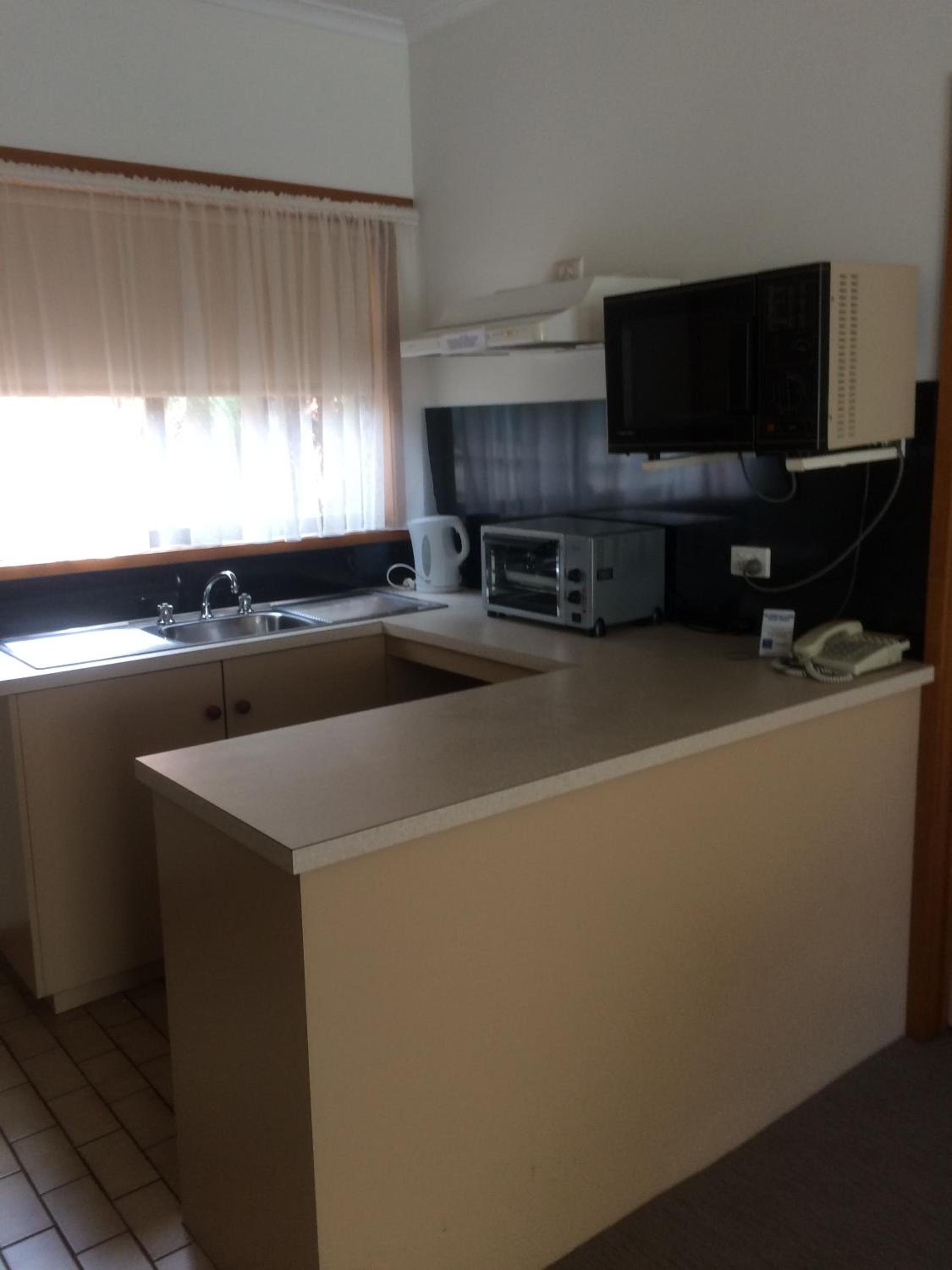 Deluxe Family Suite photo 3