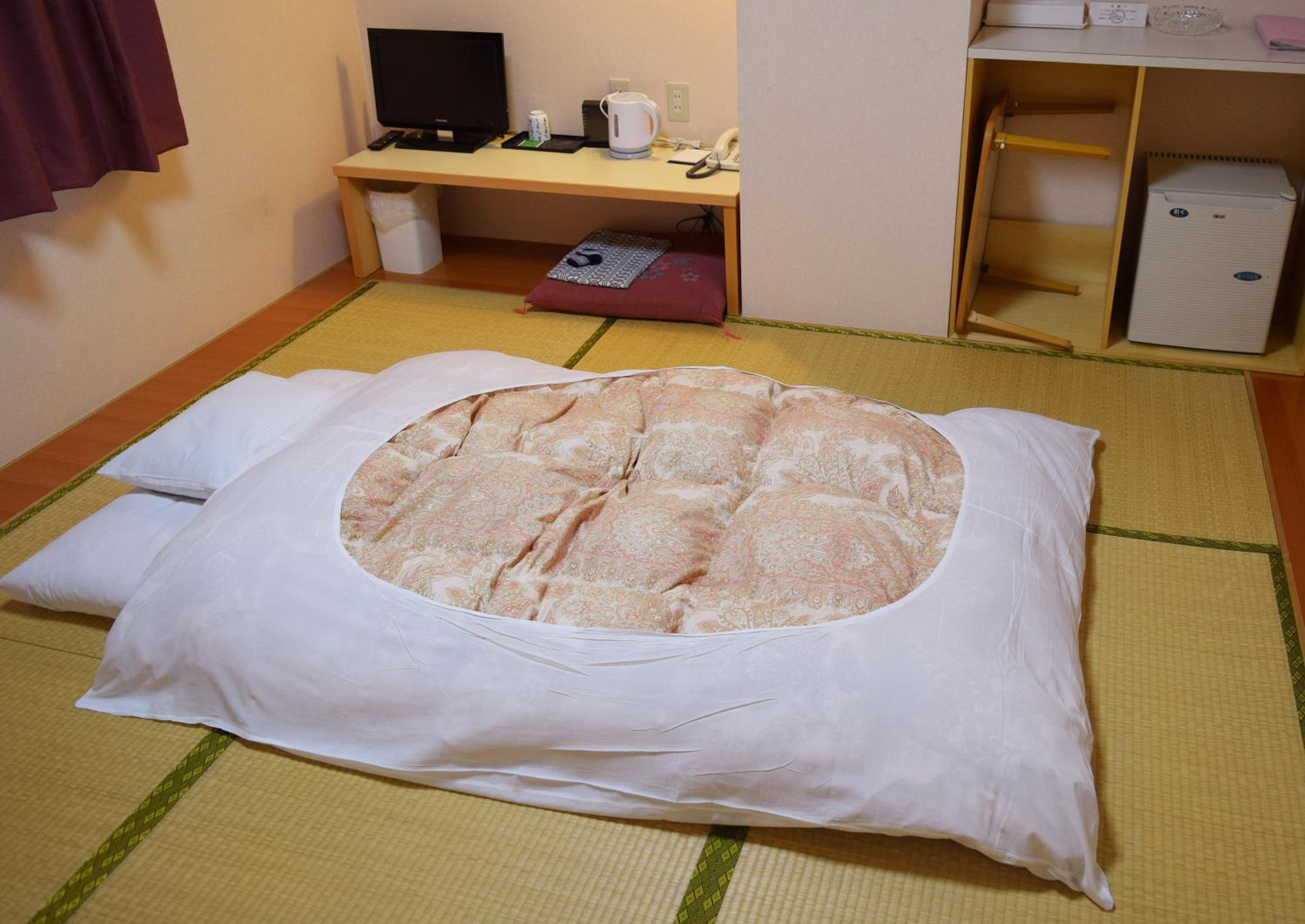 Japanese Room with Private Bathroom photo 1