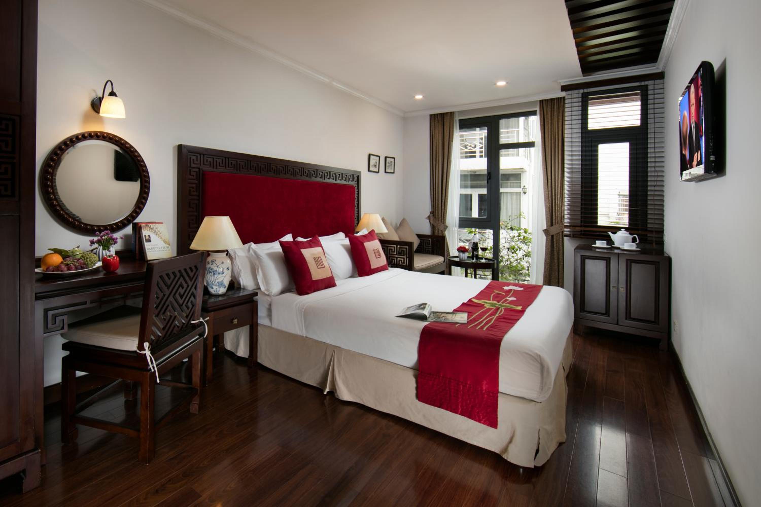 Double or Twin Room with View