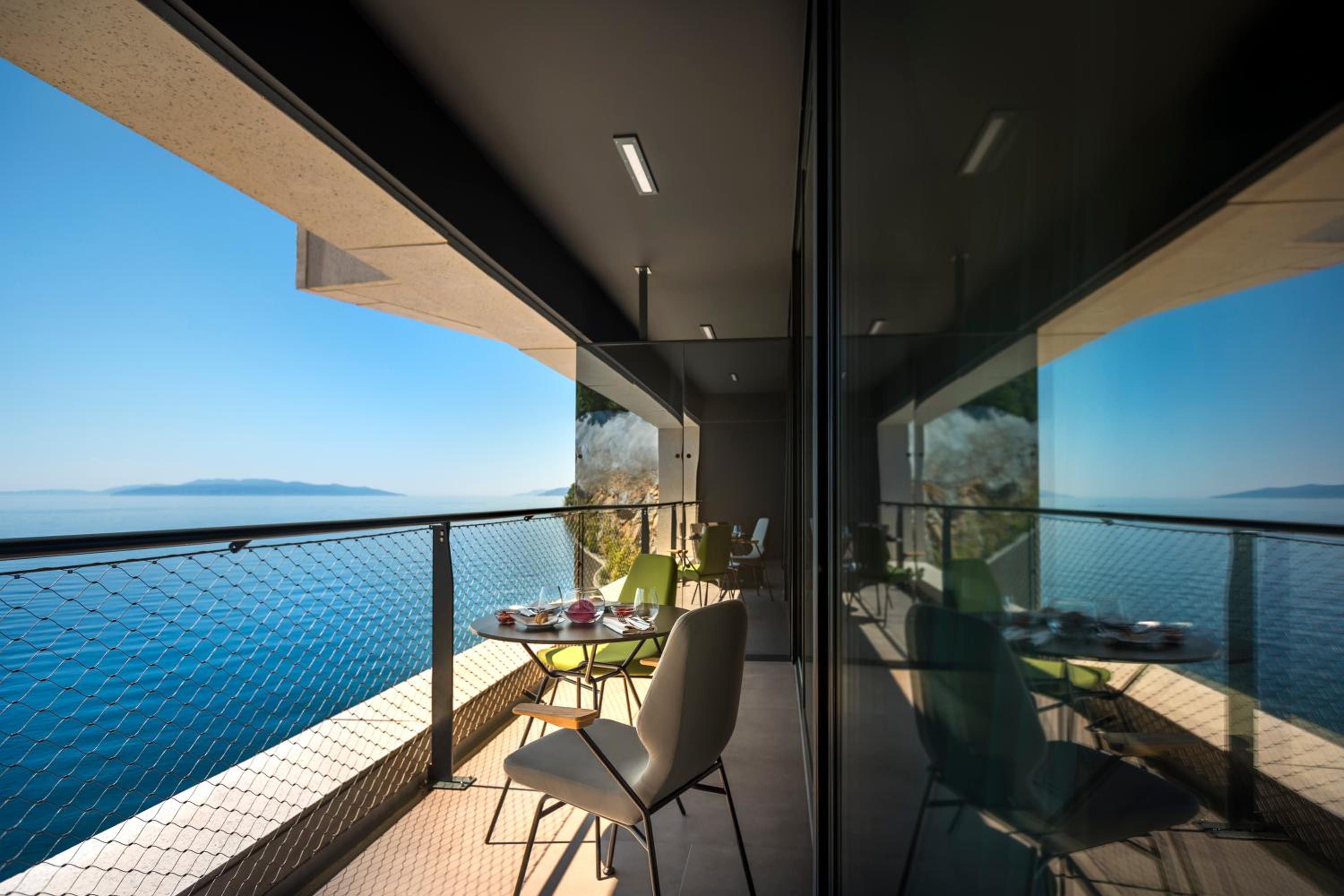 Superior Suite with Sea View