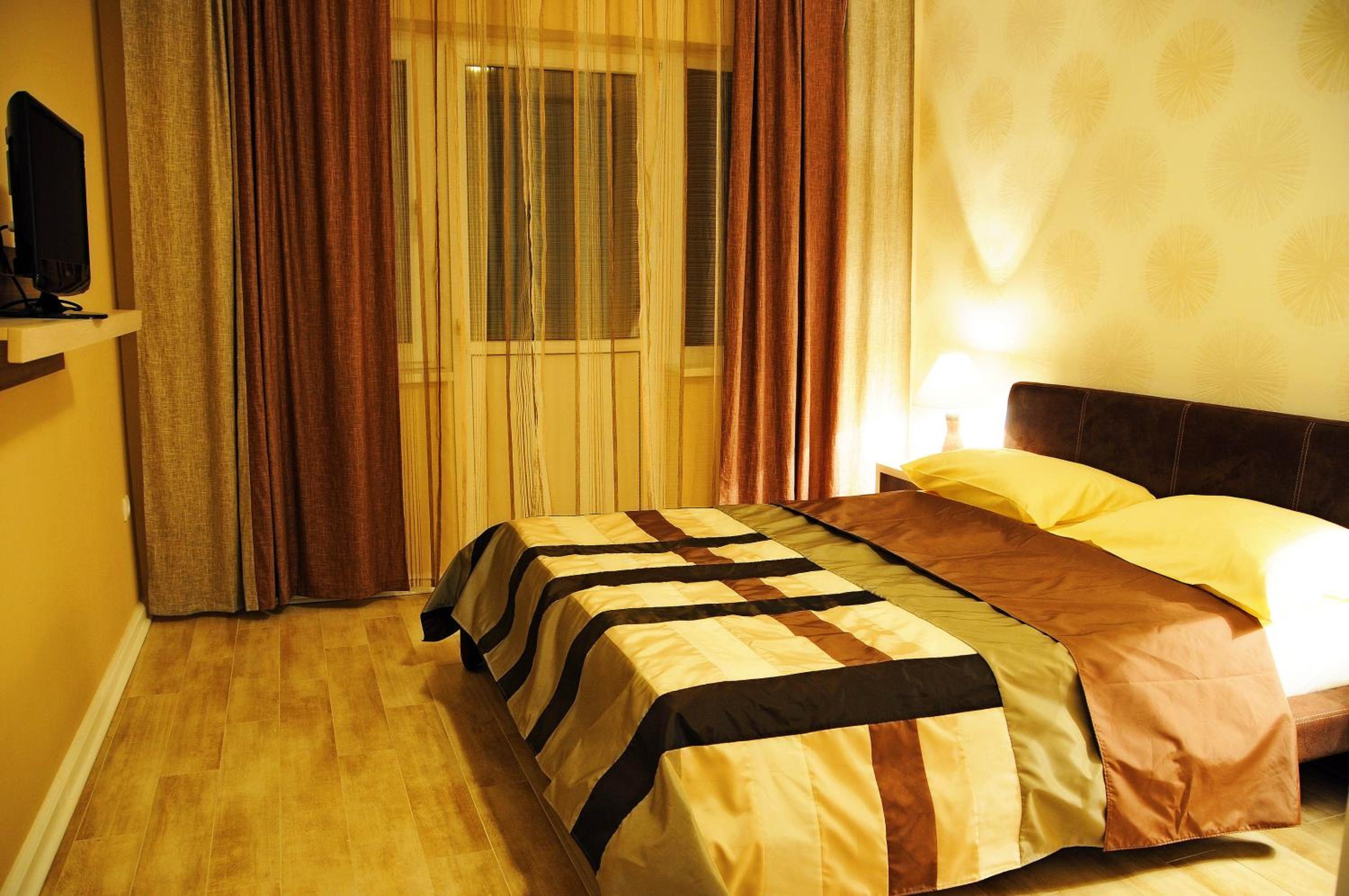 Executive Suite with Balcony photo 2