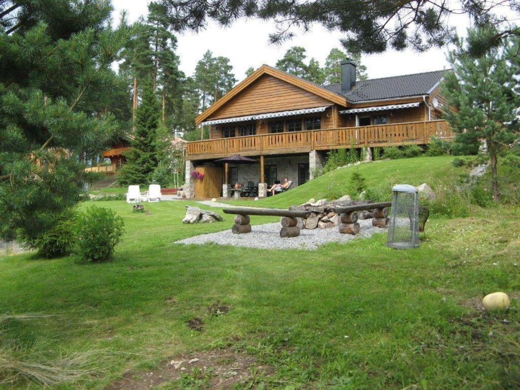 Two-Bedroom Cottage photo 1