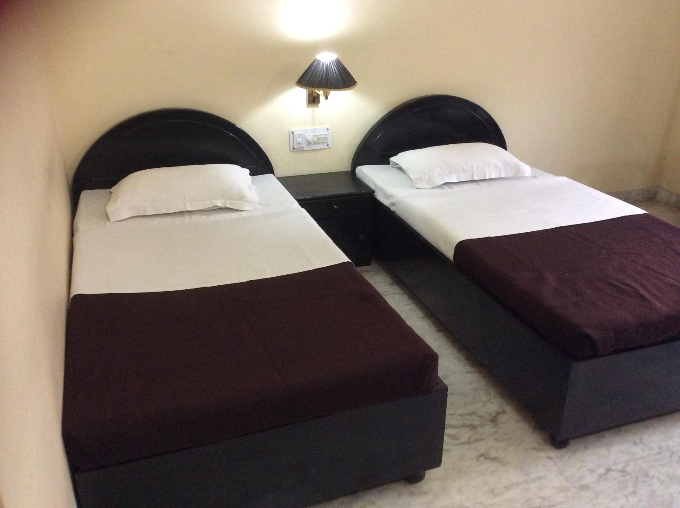 Deluxe Double or Twin Room photo 1