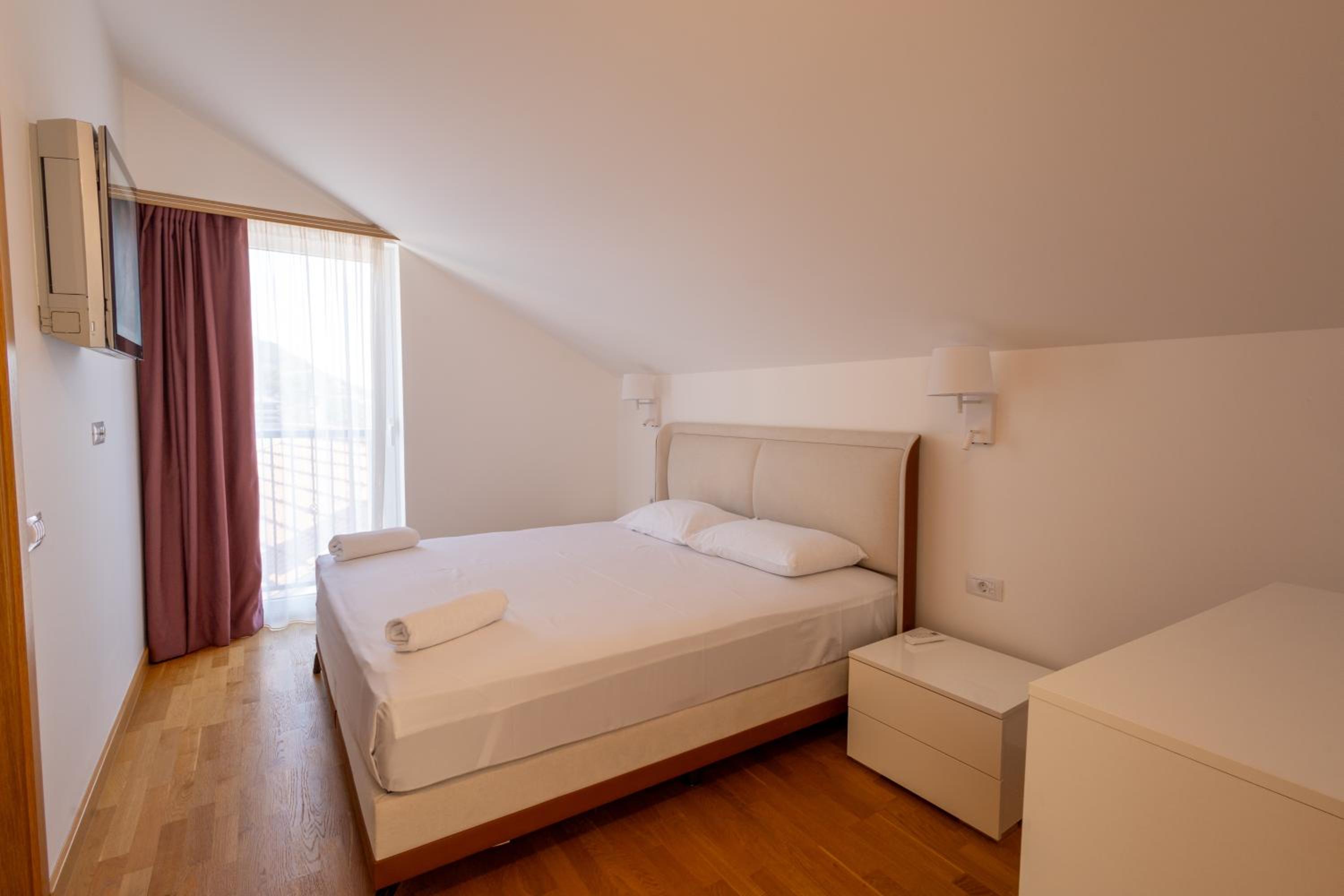 Three-Bedroom Apartment with Sea View