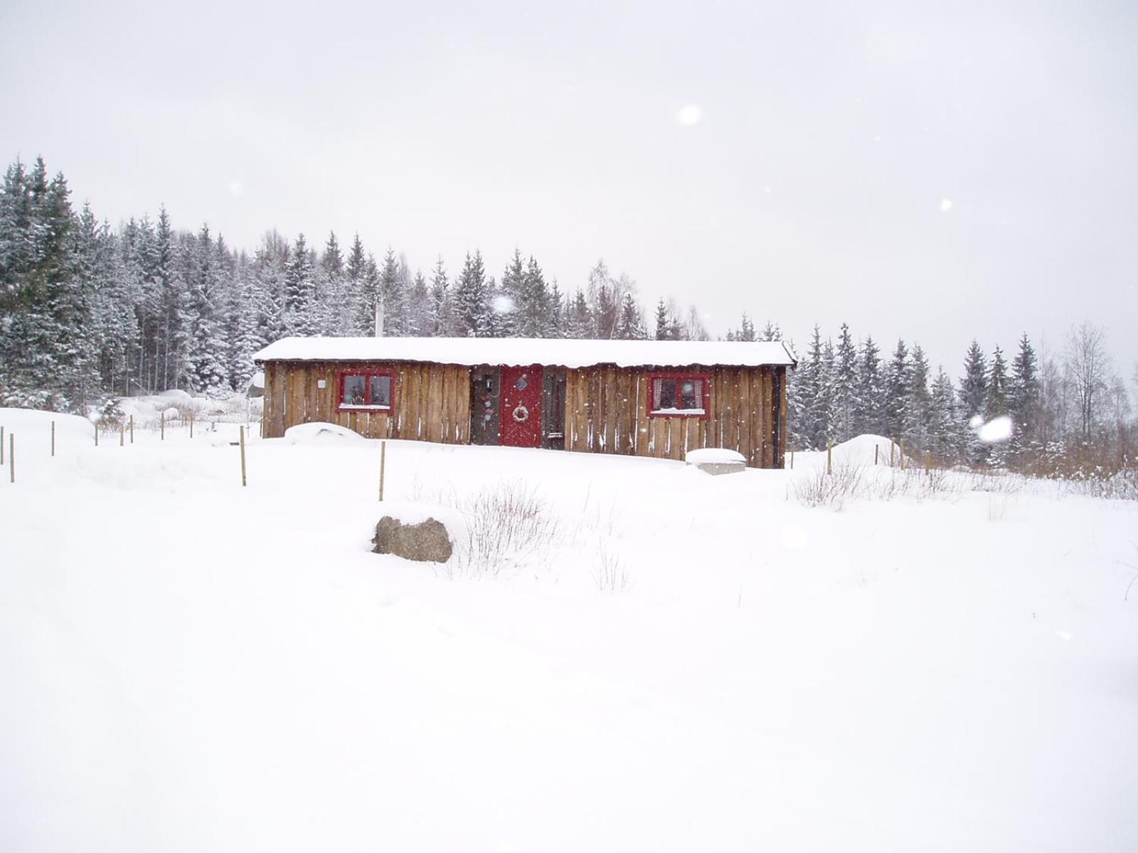 Two-Bedroom Cottage - Photo 2