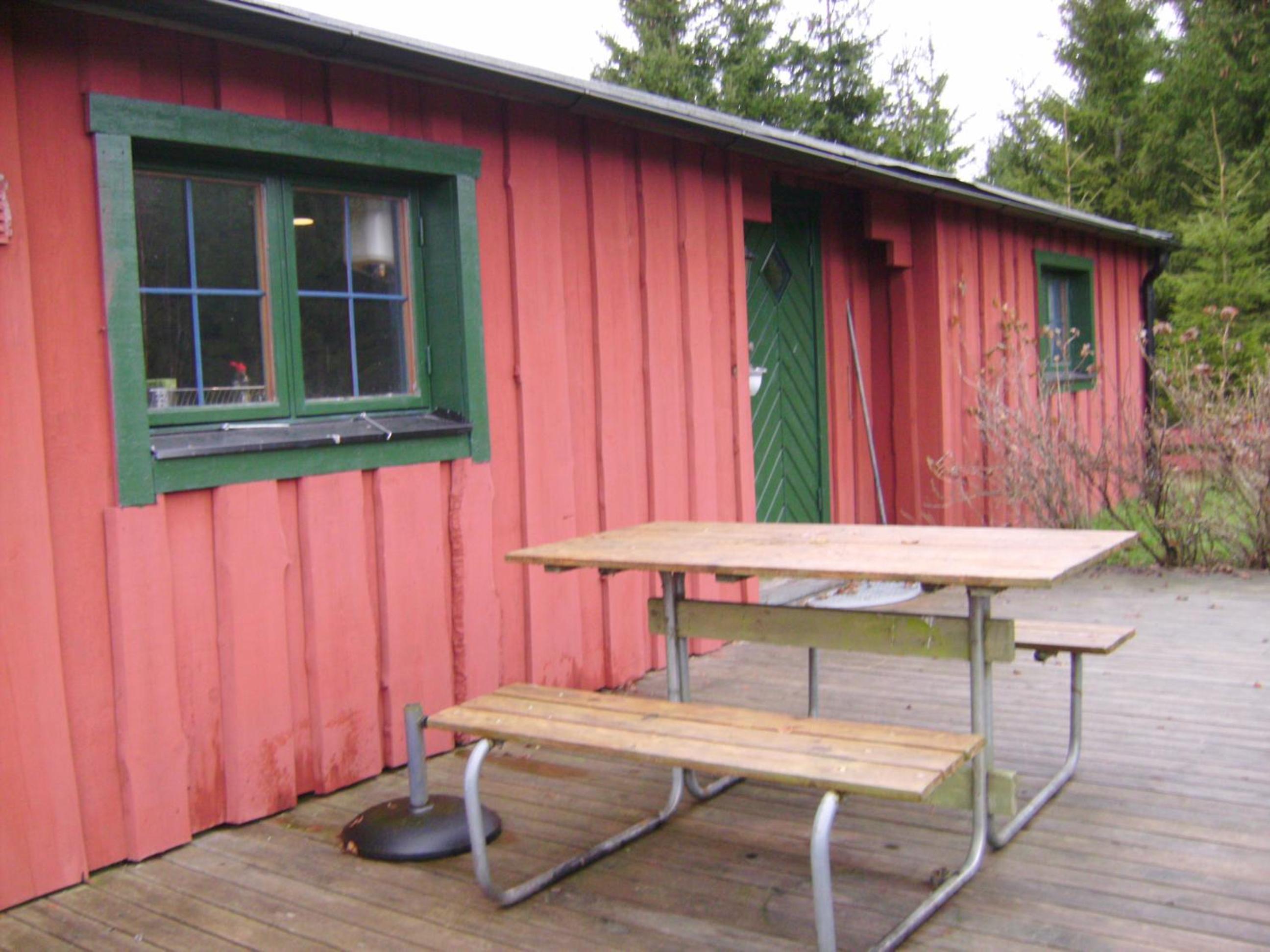 Two-Bedroom Cottage - Photo 13