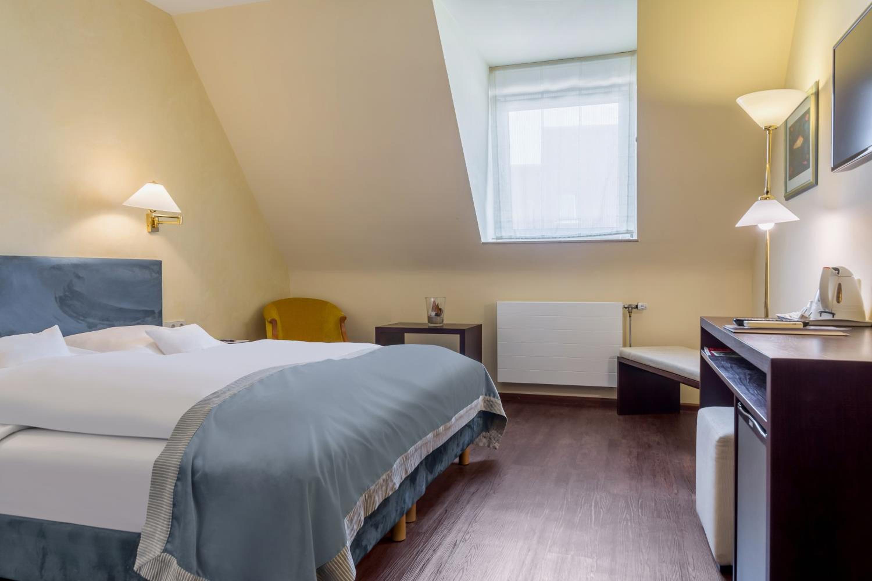 Comfort Double Room - Photo 7