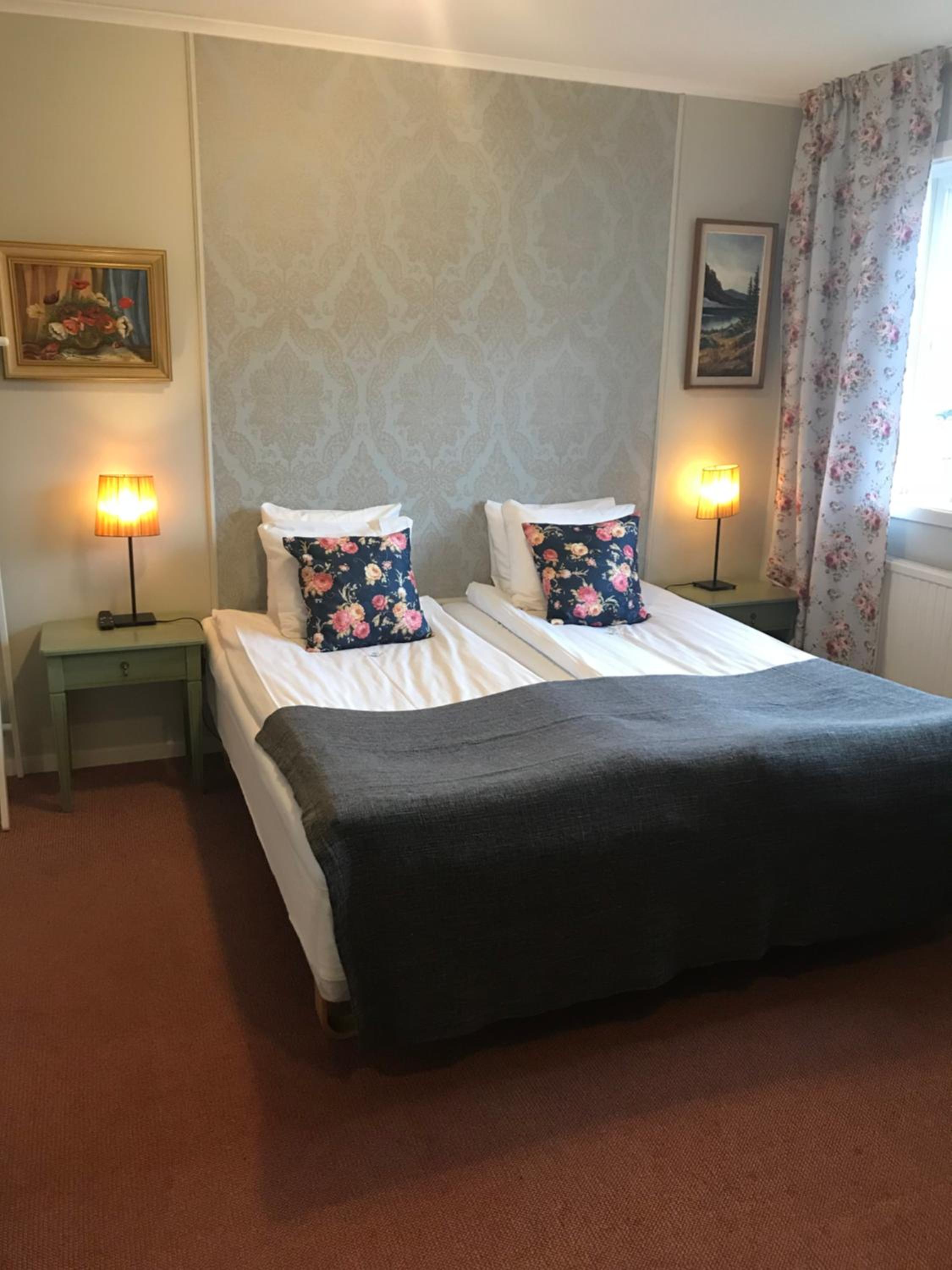 Twin bed Standard
