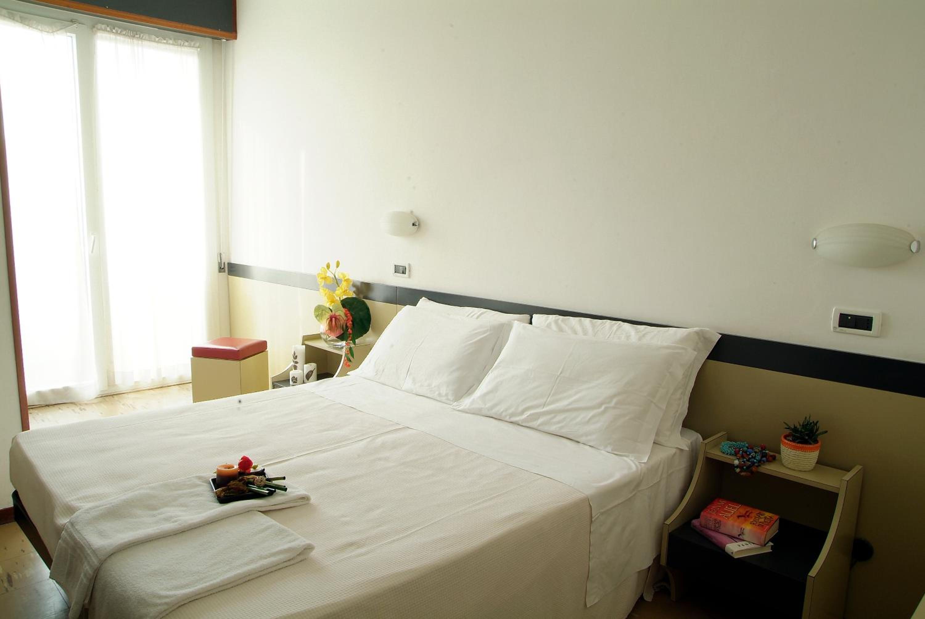 Economy Double or Twin Room photo 1