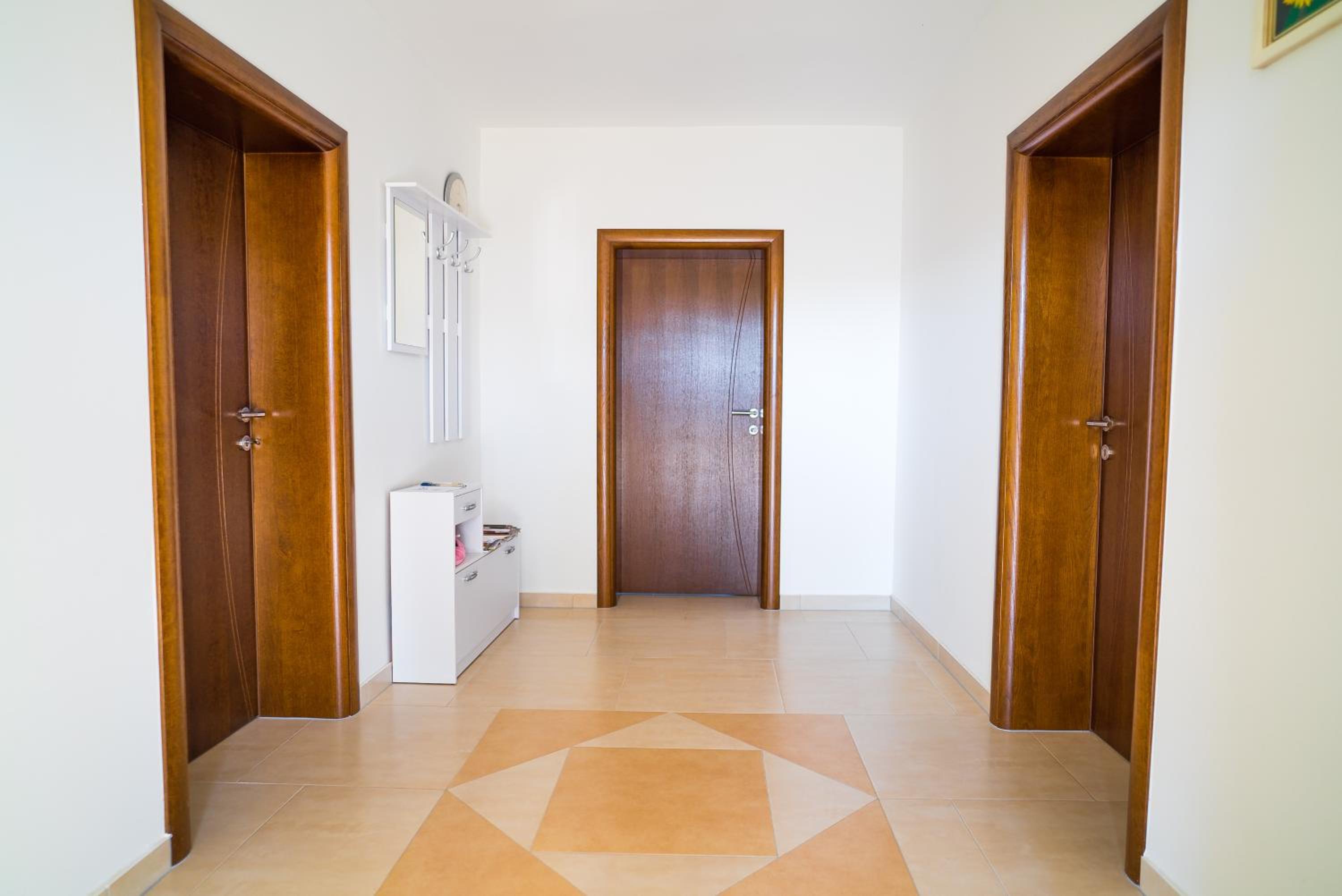 Three-Bedroom Apartment - Photo 1