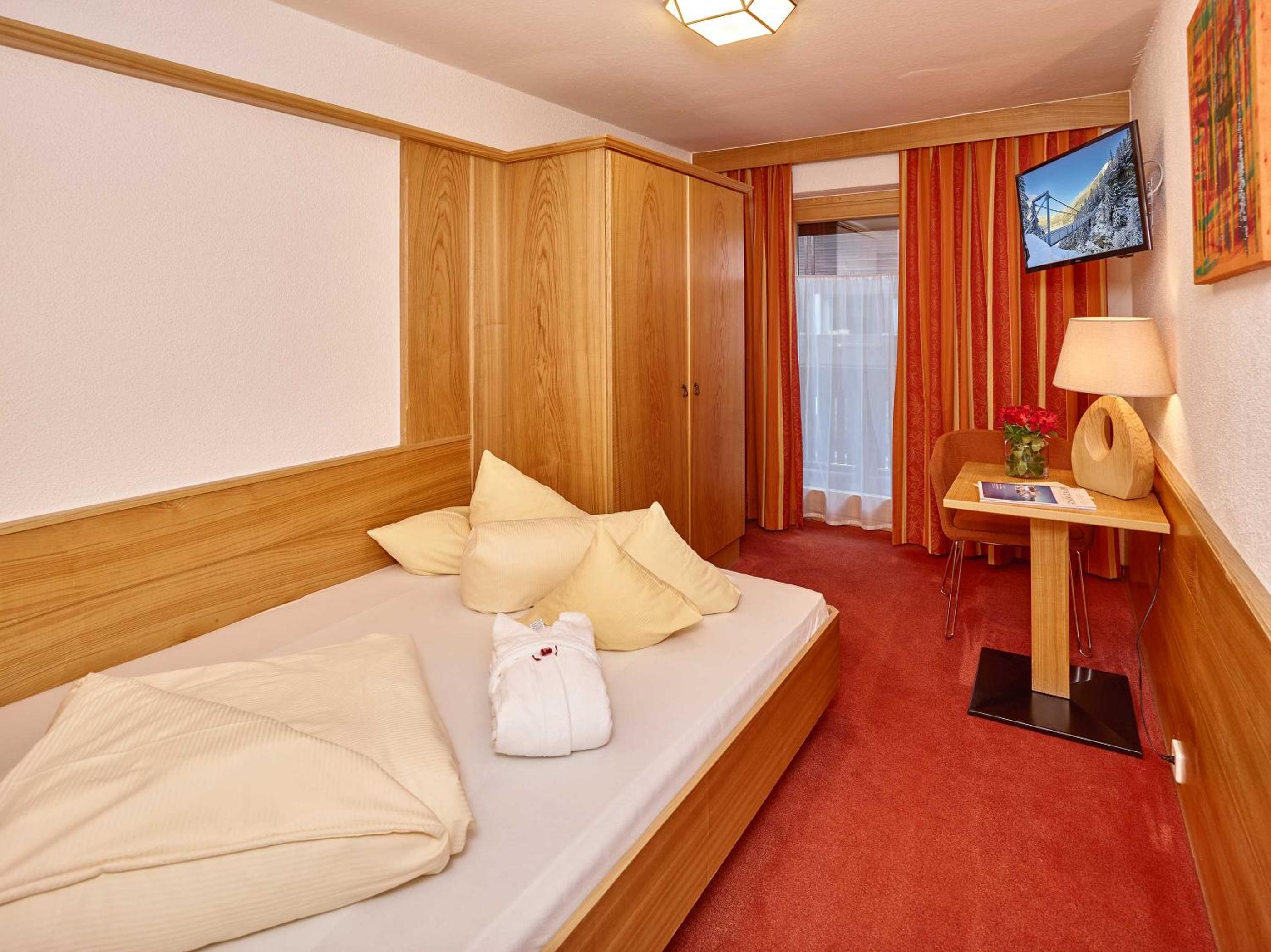 Special Offer - Single Room photo 1