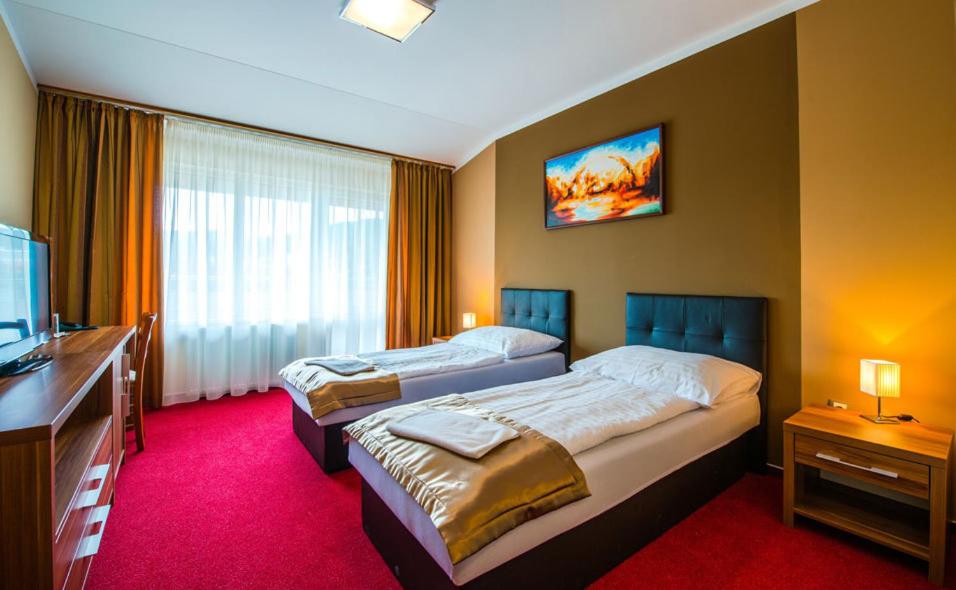 Standard Double or Twin Room photo 2