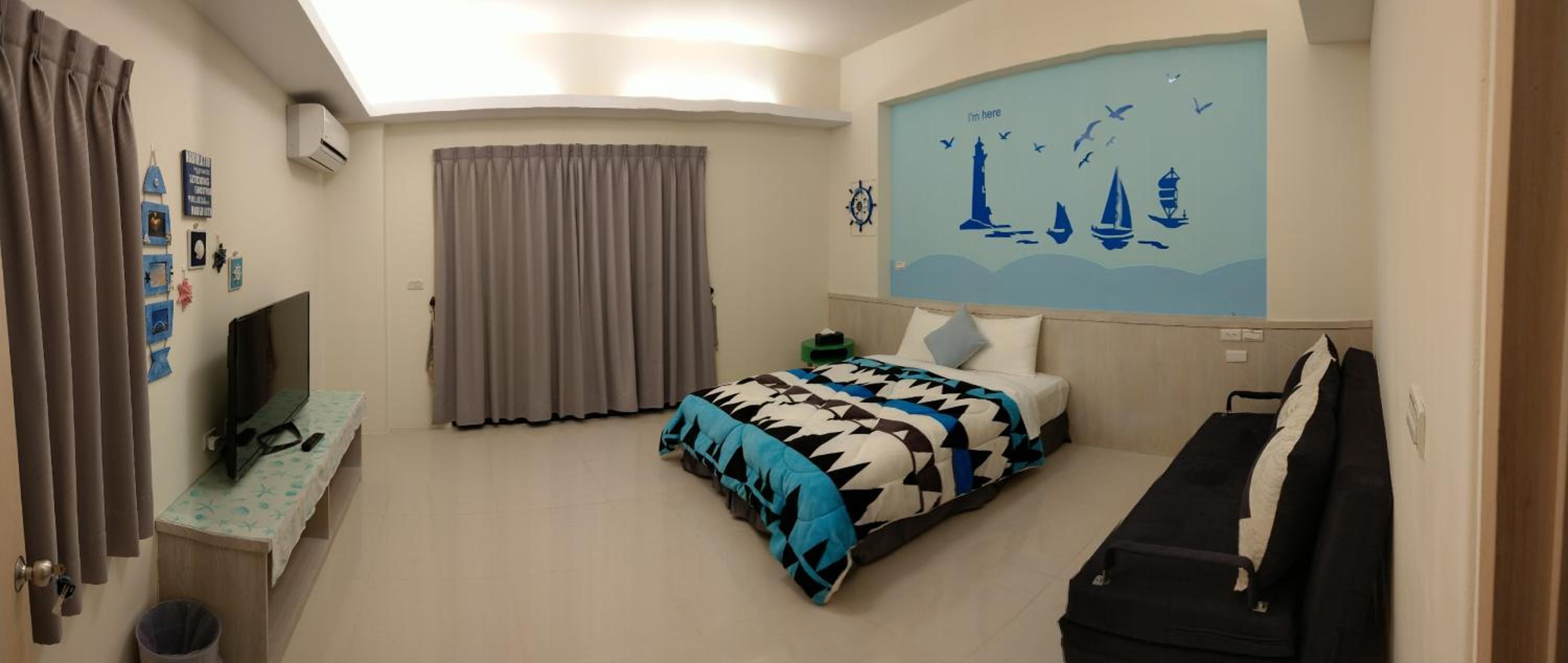 Economy Quadruple Room with Shared Bathroom photo 3