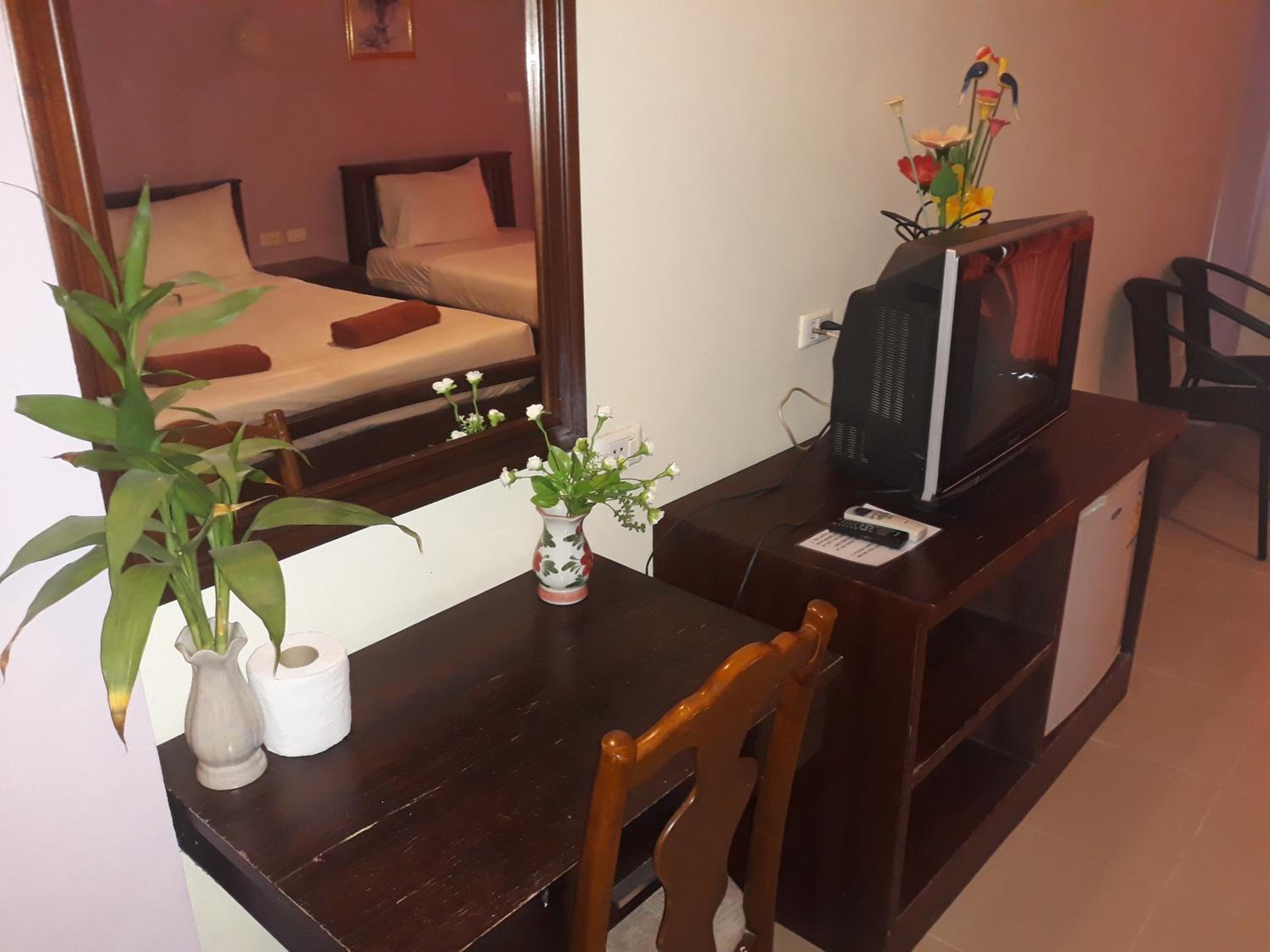 Superior Triple Room - Photo 13