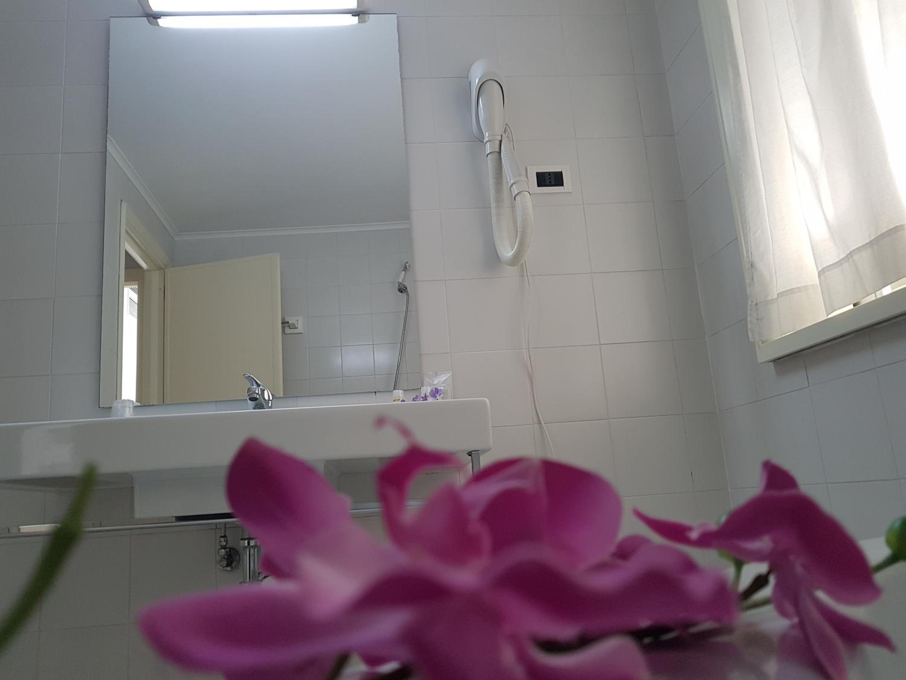 Triple Room - Photo 2