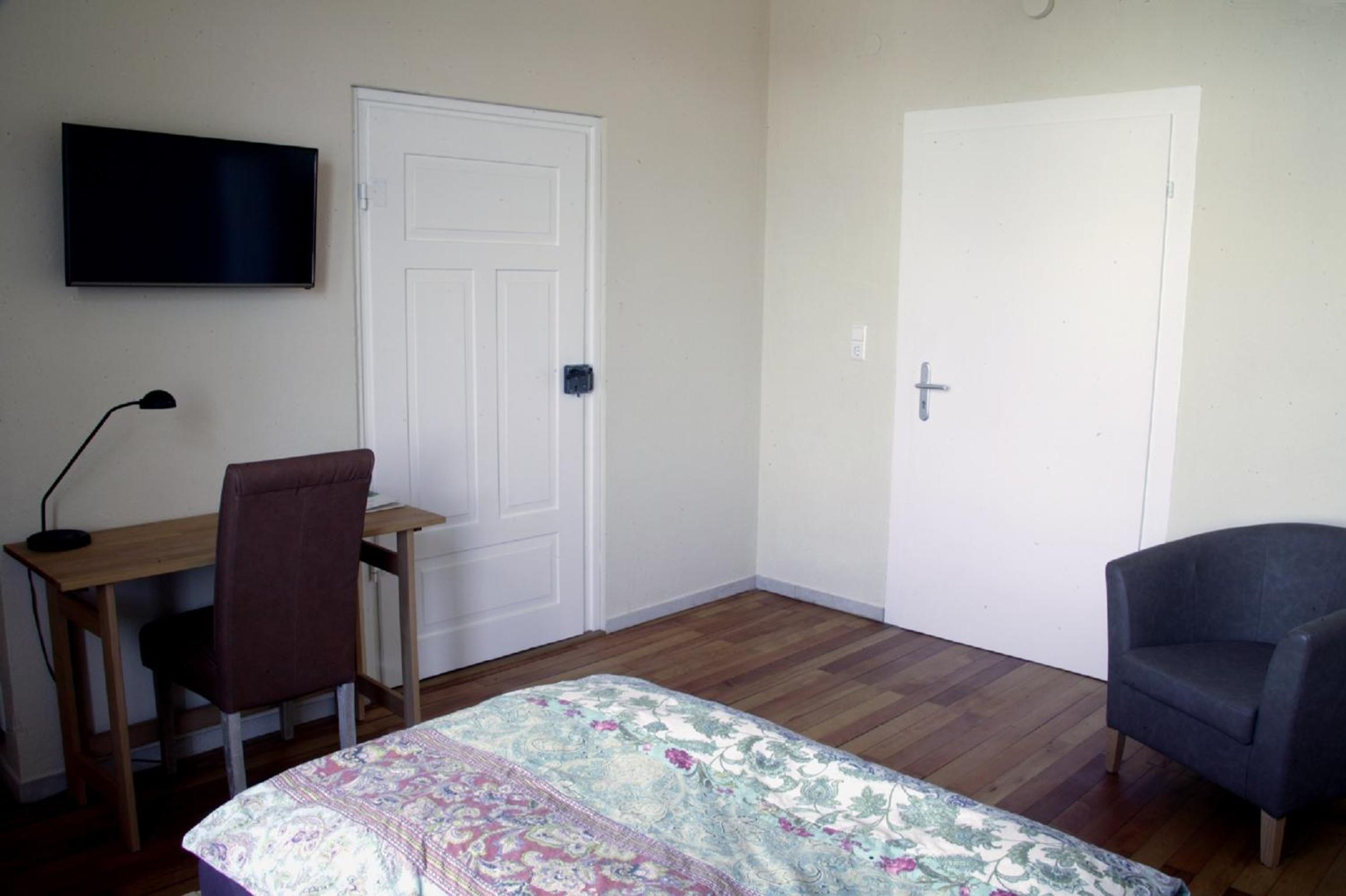 Single Room photo 1