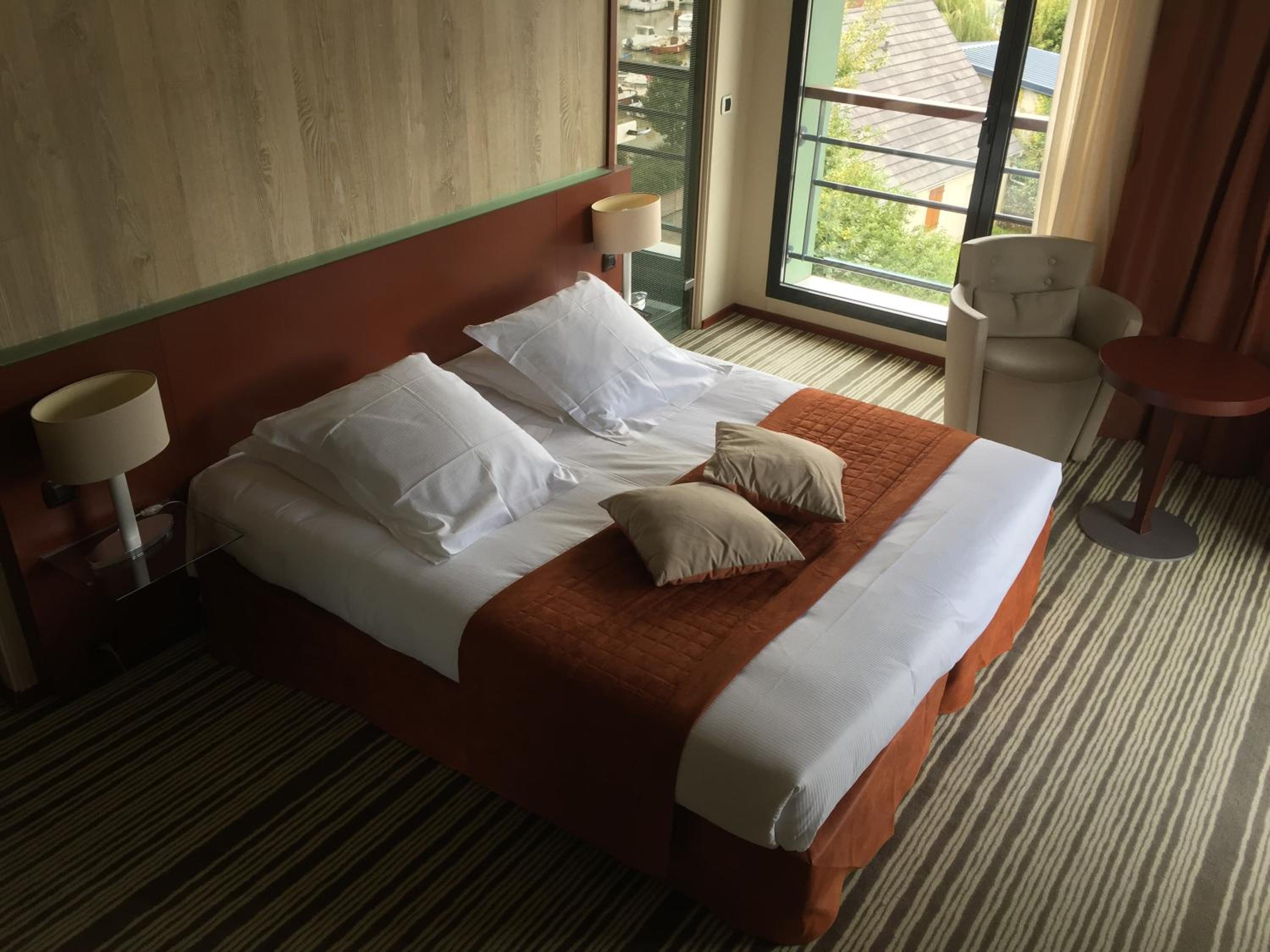 Premium Double Room - Photo 2