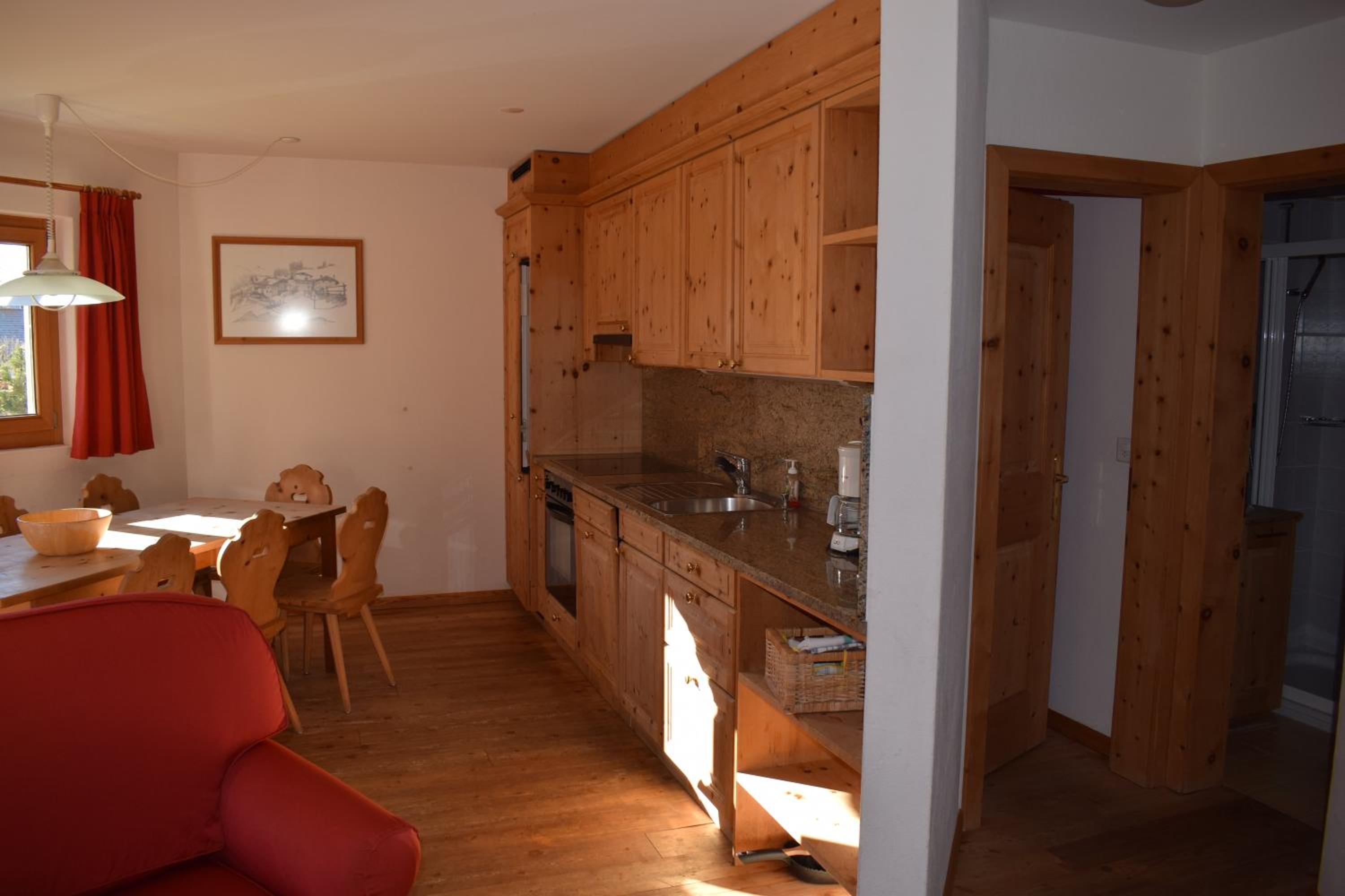 Apartment - Split Level photo 3