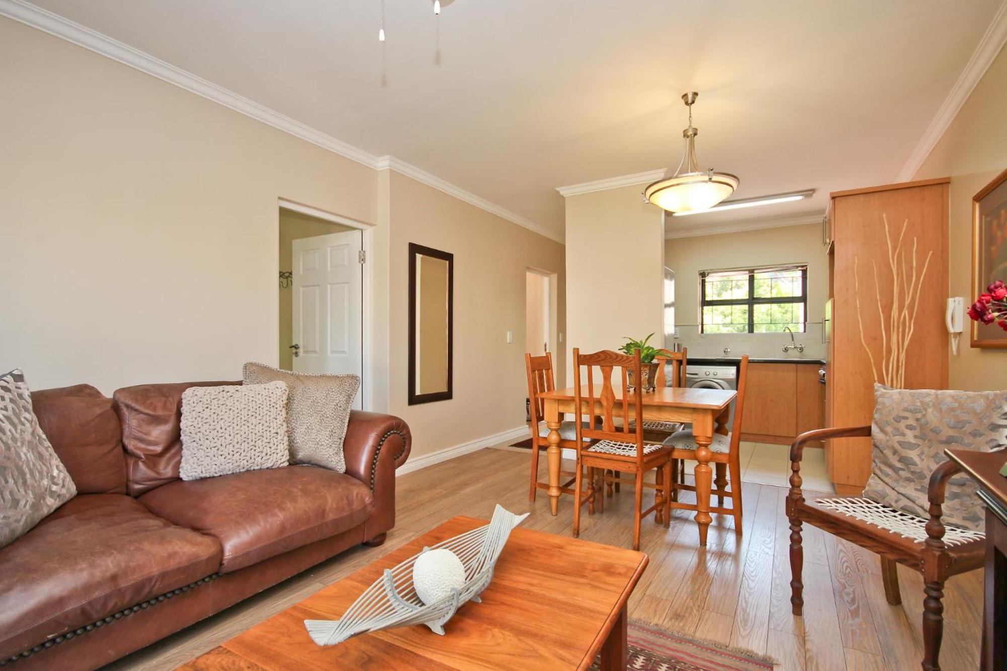 Comfort Apartment photo 1