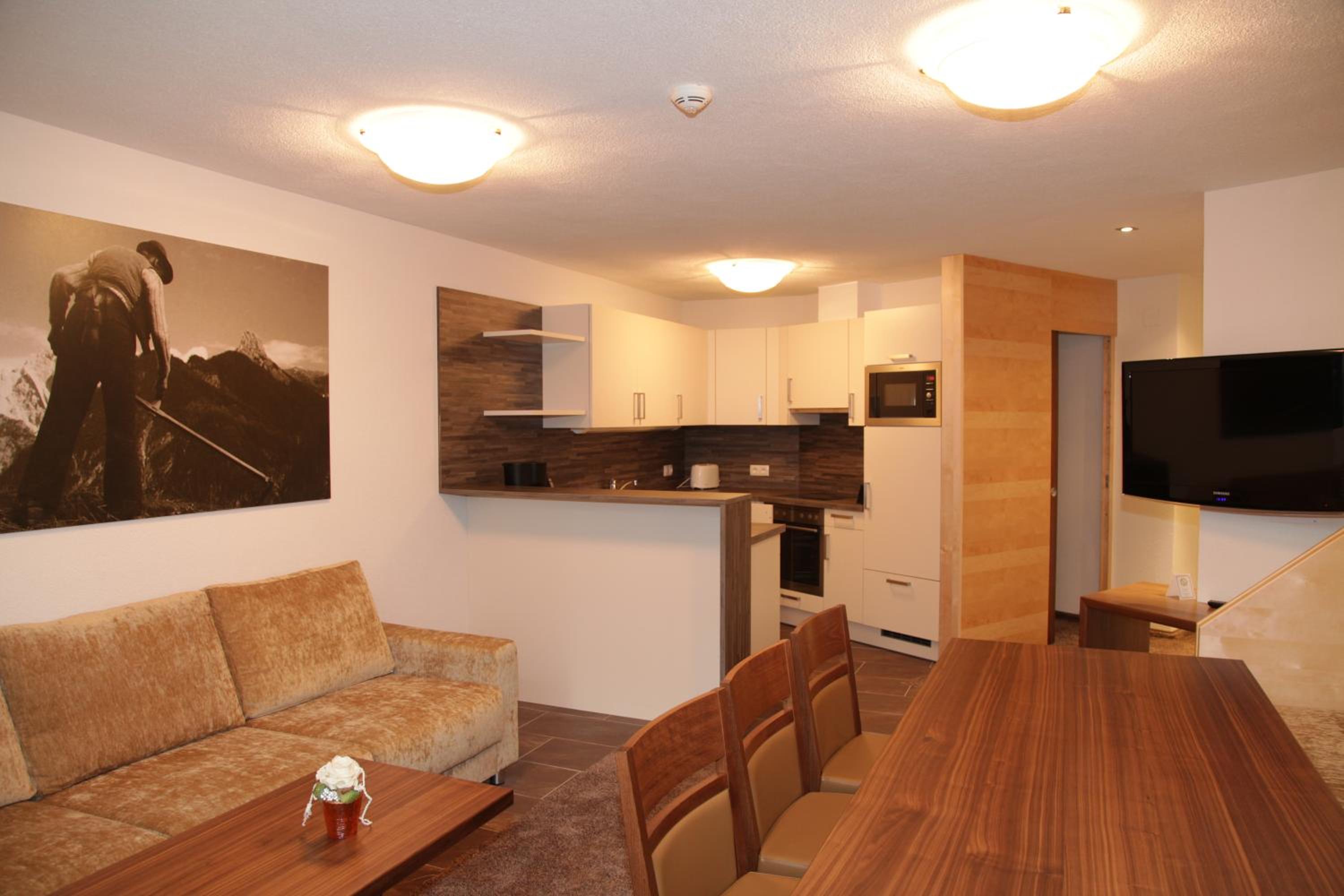 Apartment photo 1