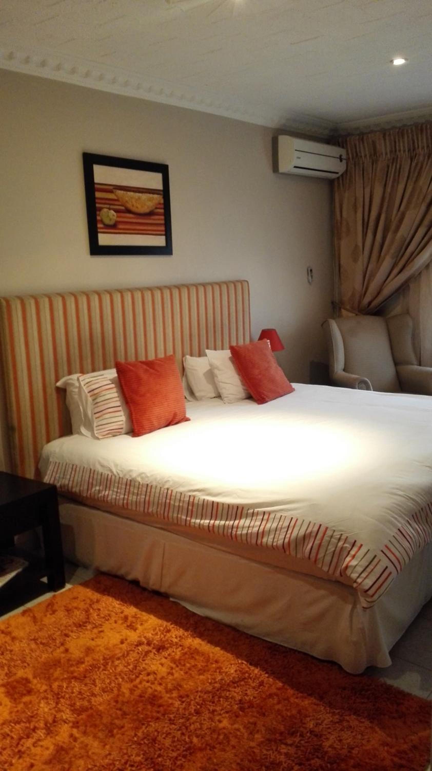Double or Twin Room photo 2
