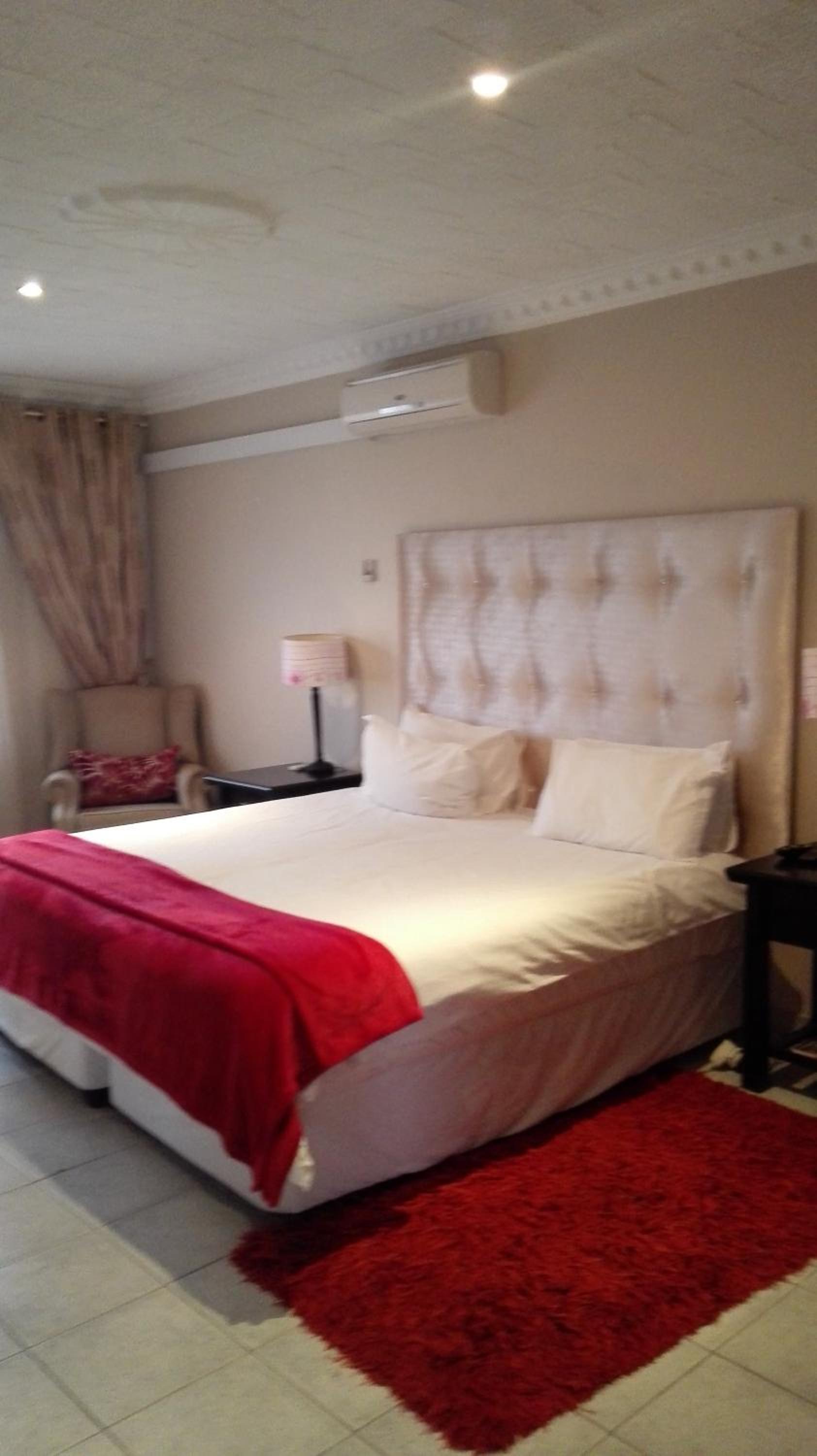 Double or Twin Room photo 1