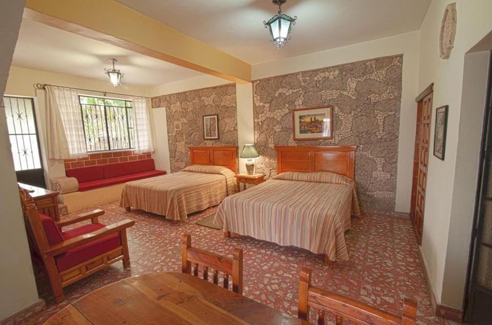 Standard Double Suite photo 2