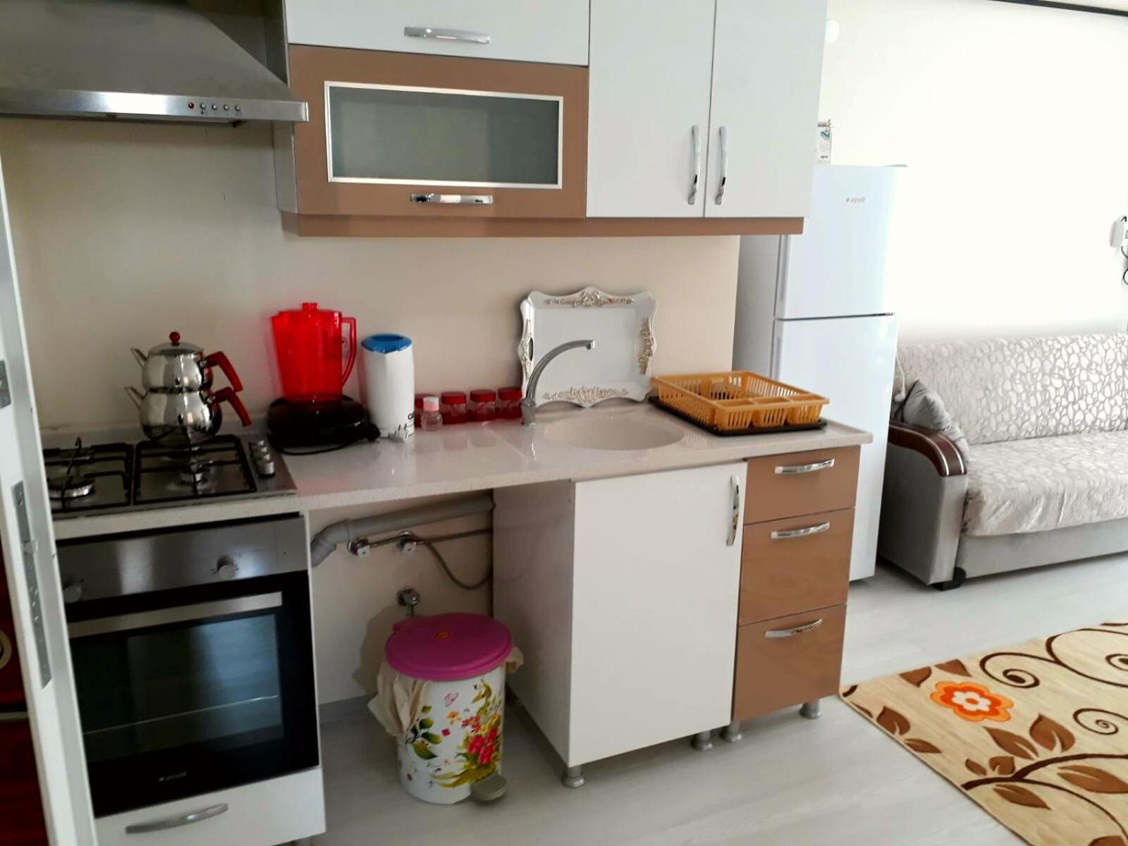 Apartment photo 2