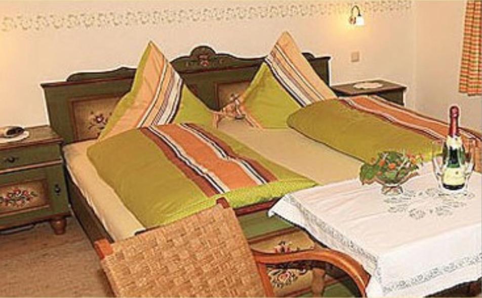 Budget Double Room photo 1