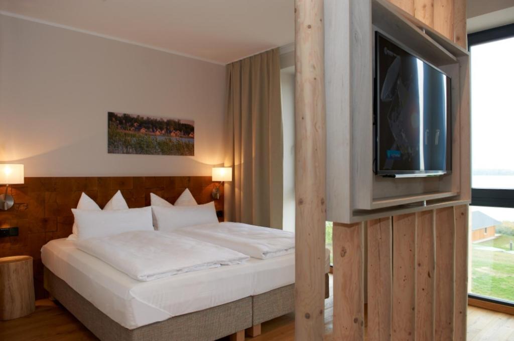 Double Room with Lake View