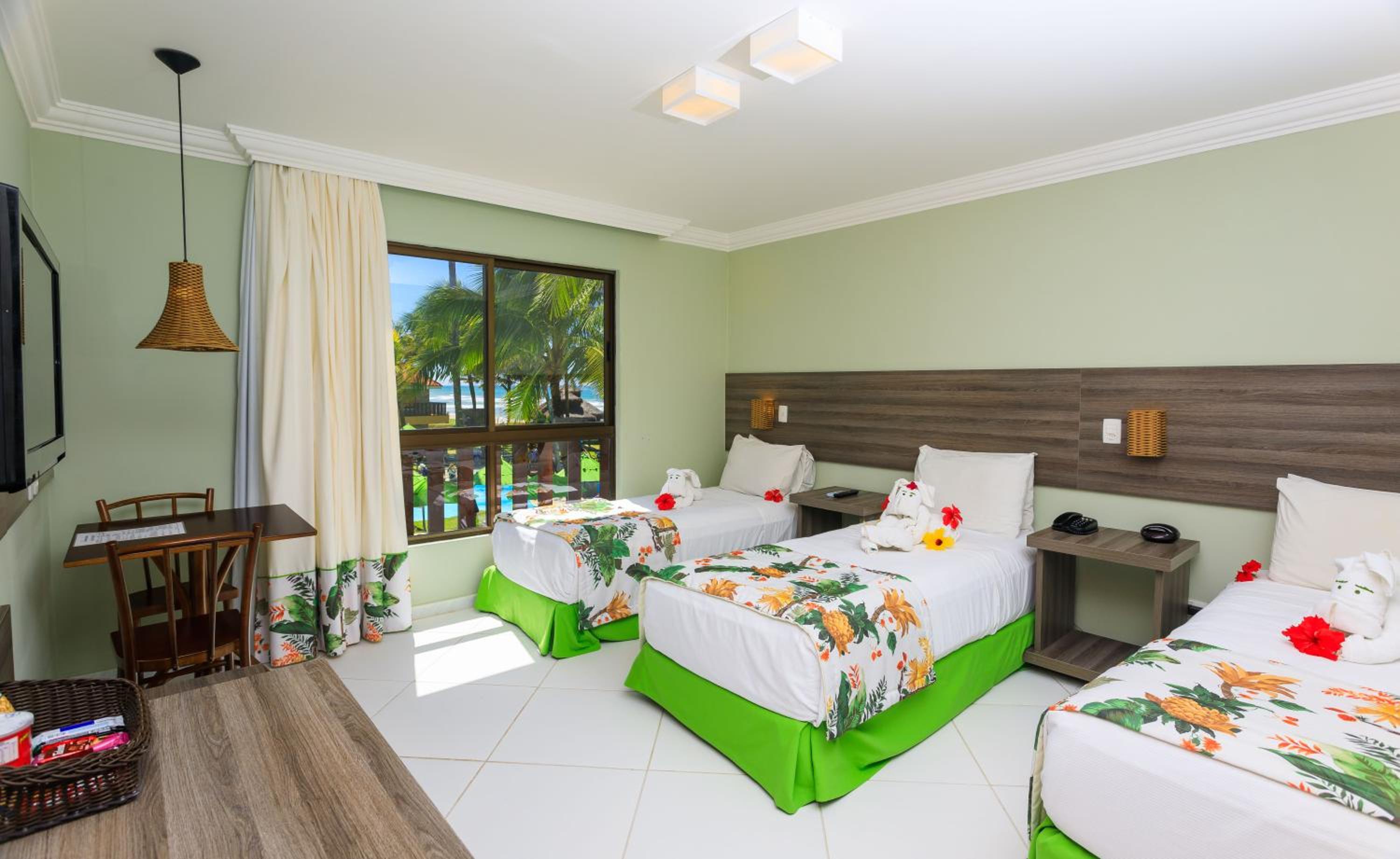 Standard Double Room (2 Adults + 1 Child) - Photo 4