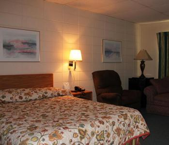 Queen Room photo 1