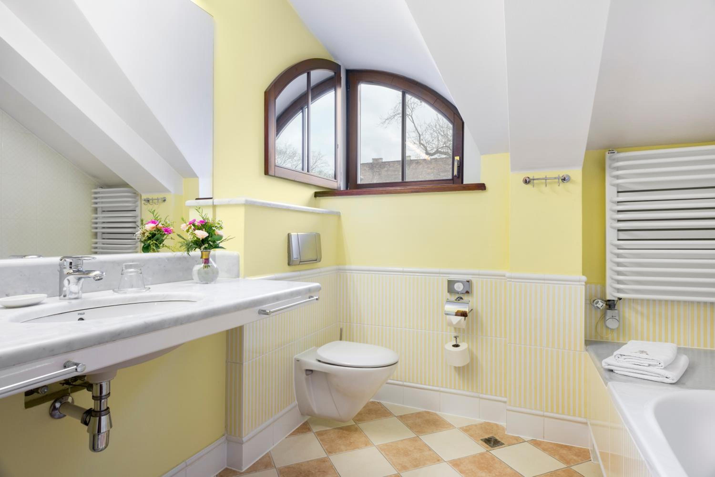 Single Room photo 2